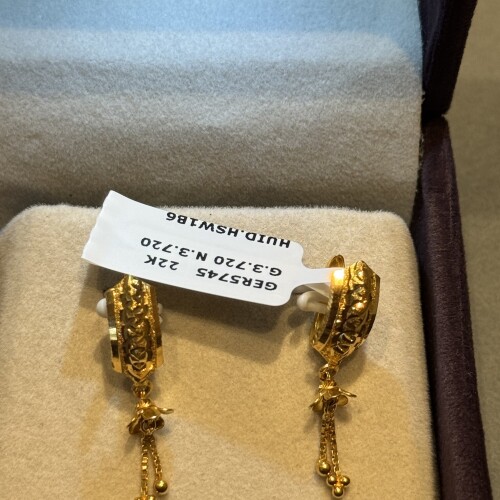 Ear rings
