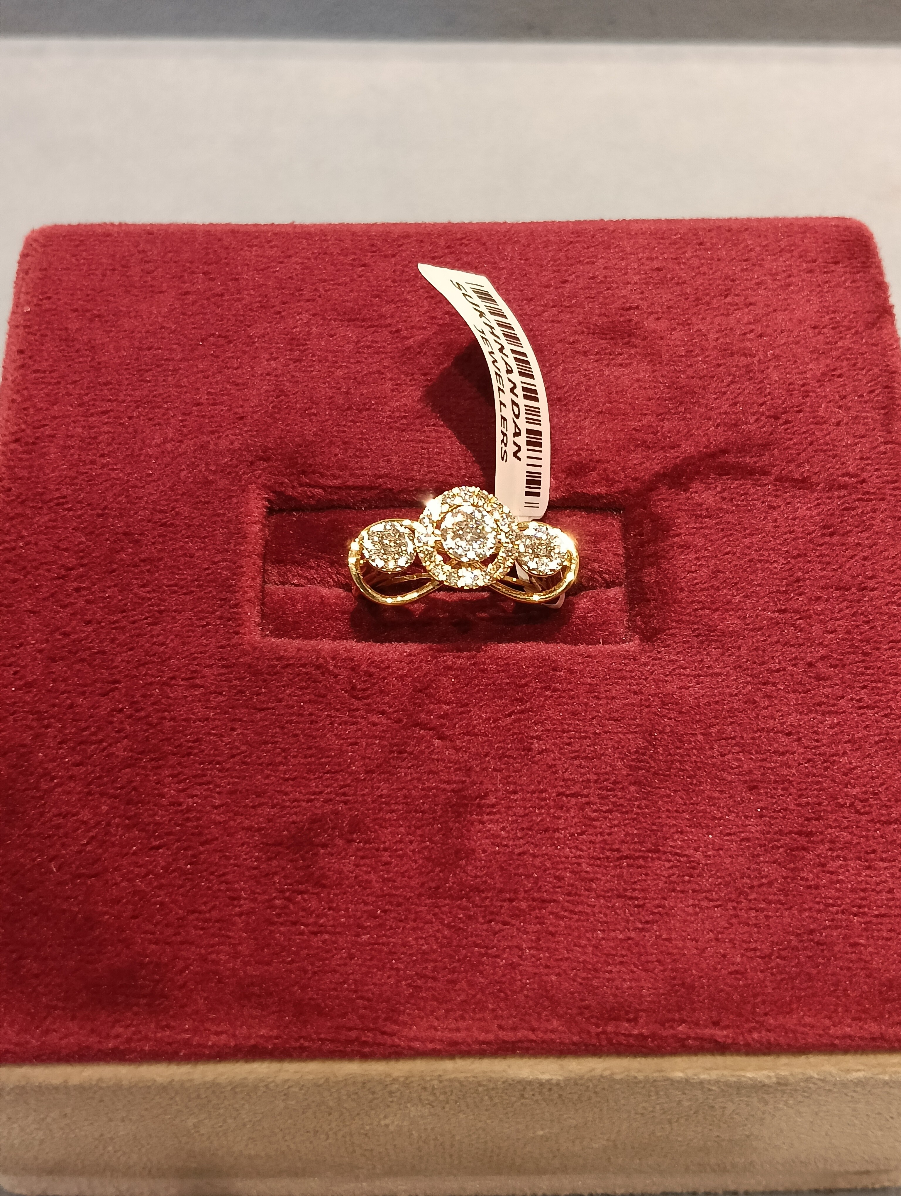 Diamond Ladies rings