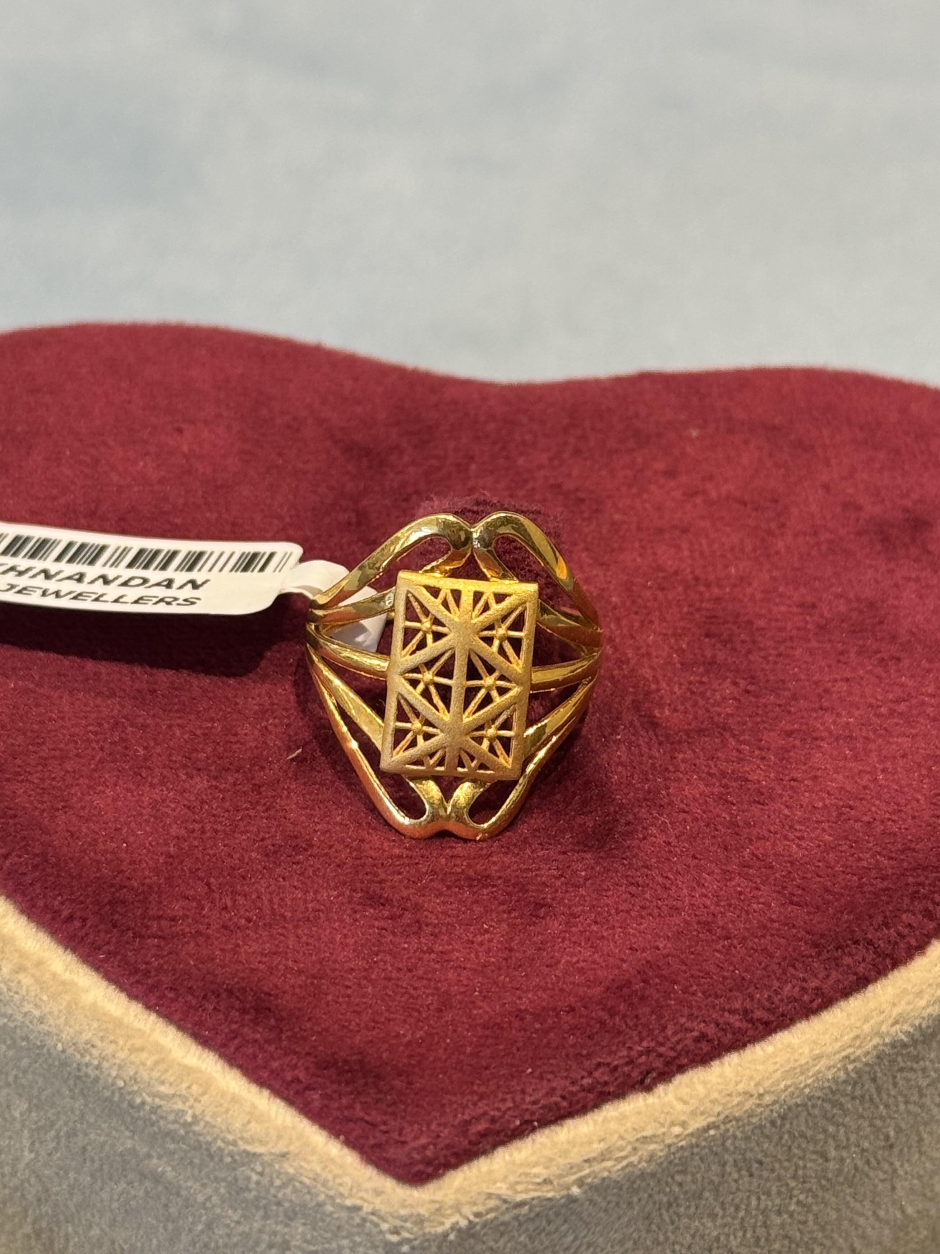 Ladies Rings