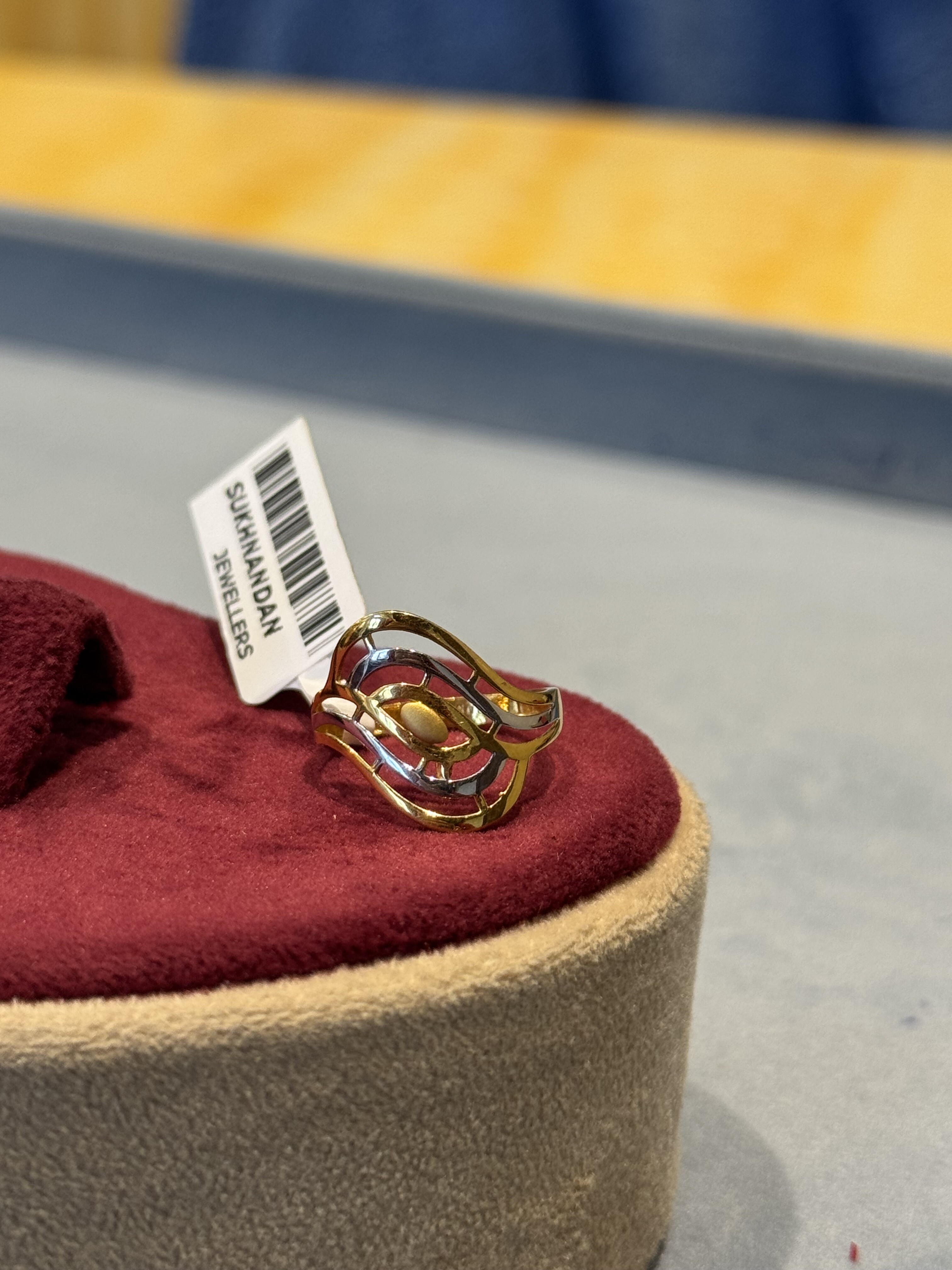 Ladies Rings