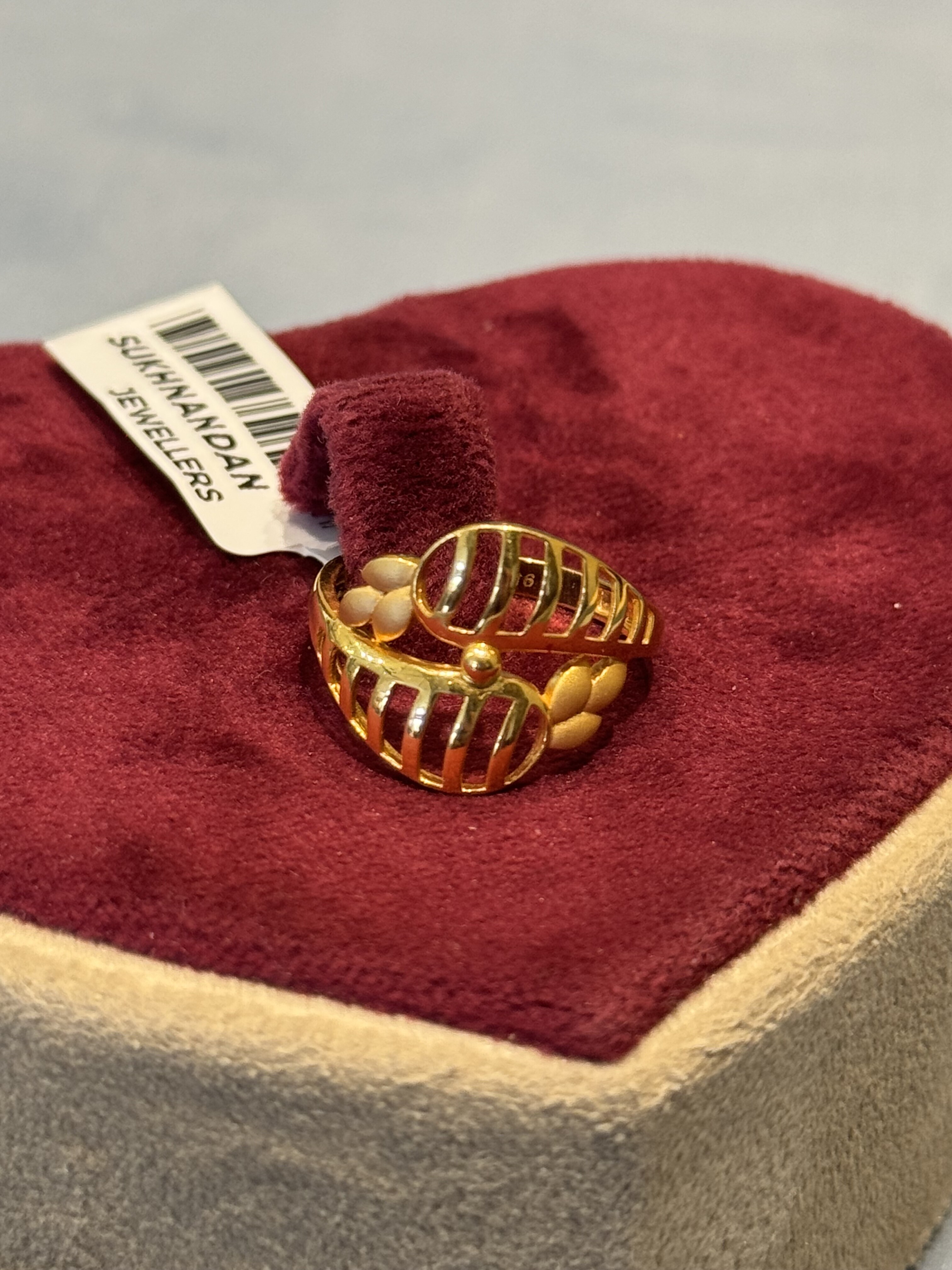Ladies Rings