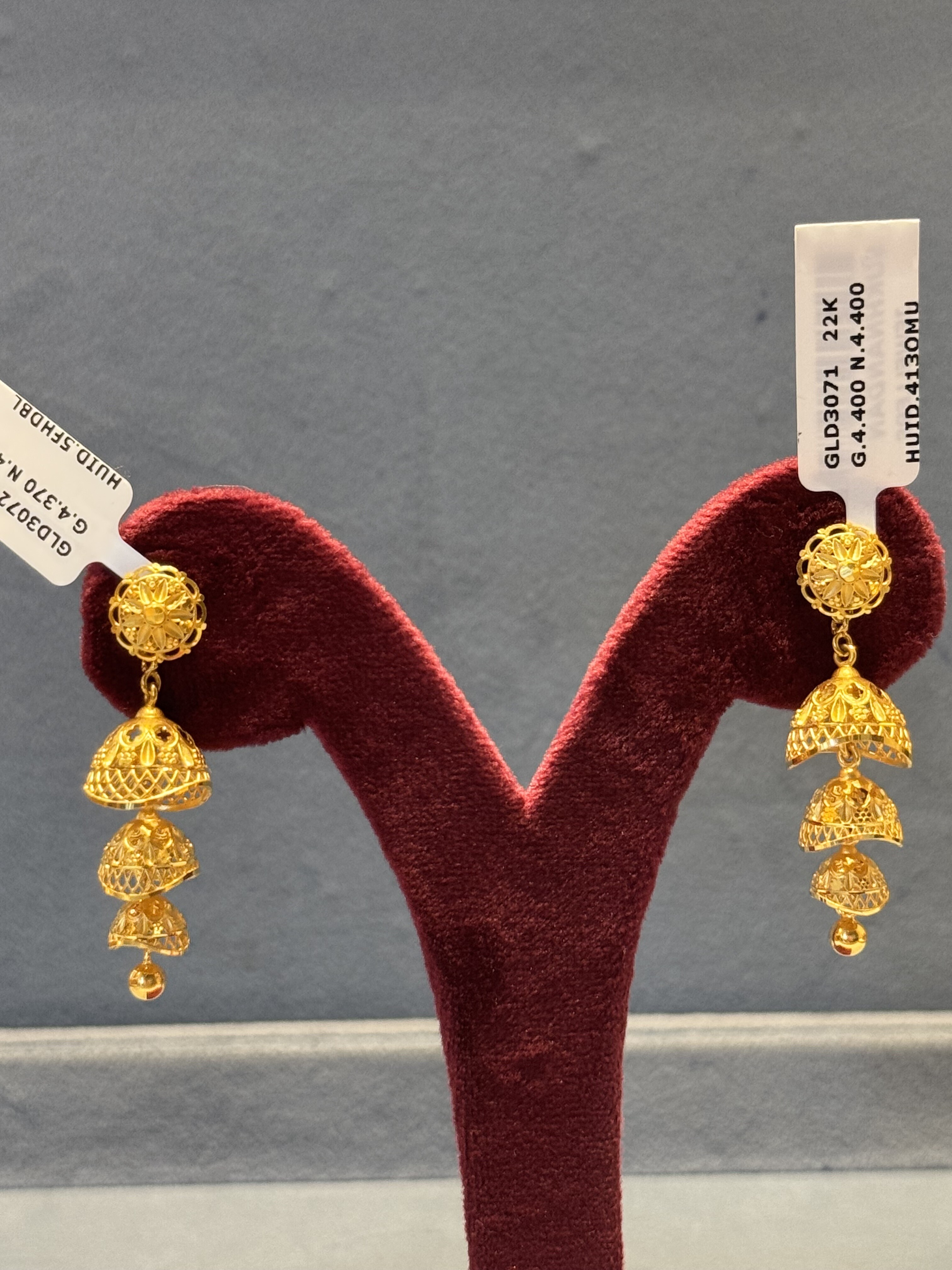 Danglers