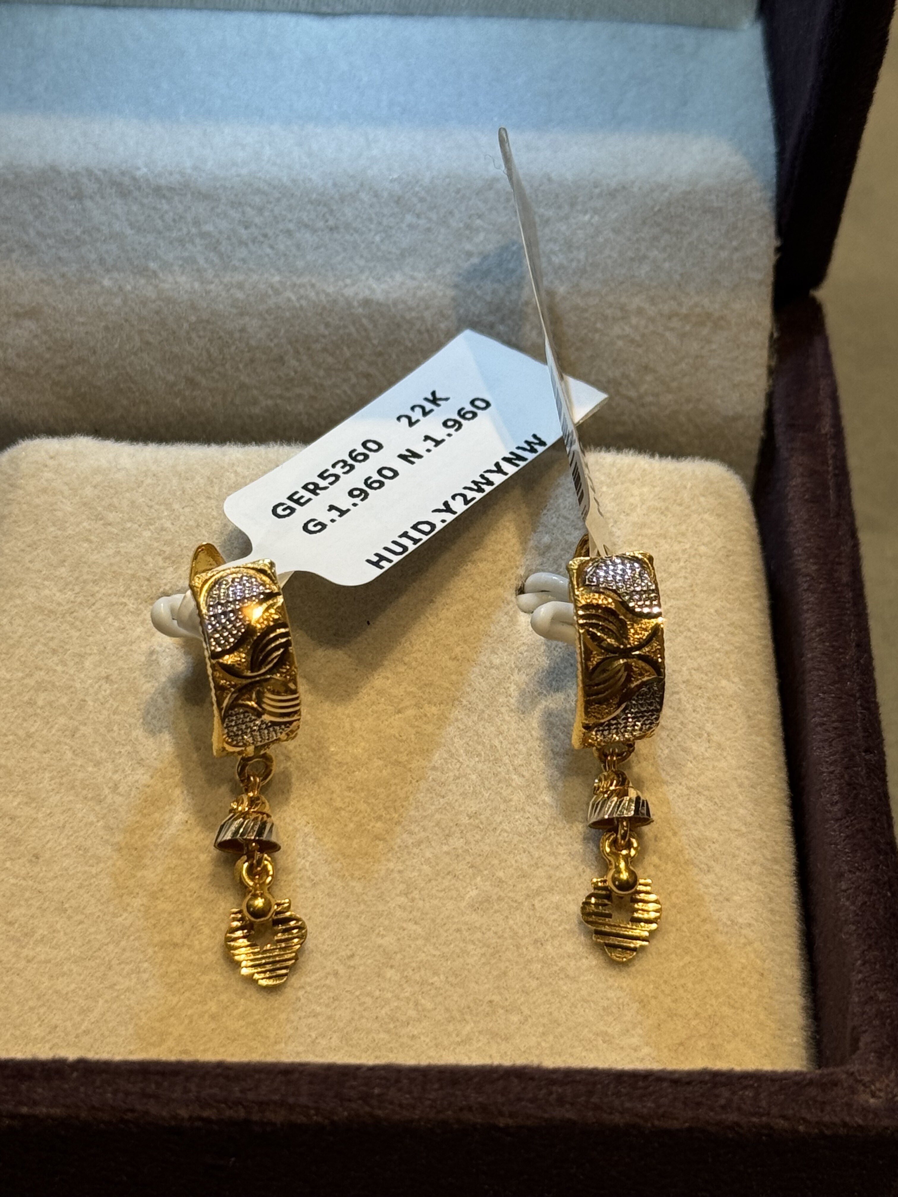 Ear rings