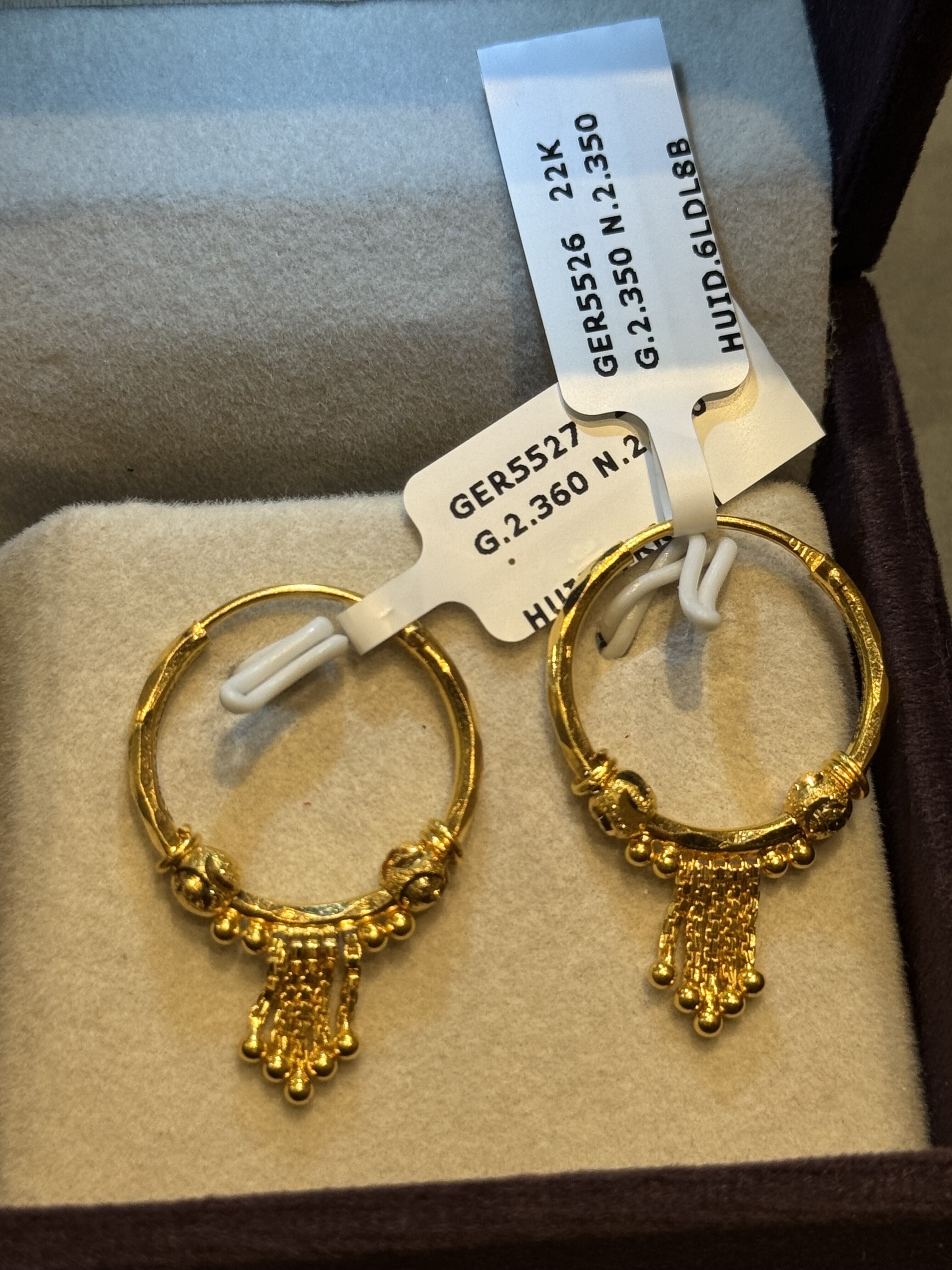 Ear rings