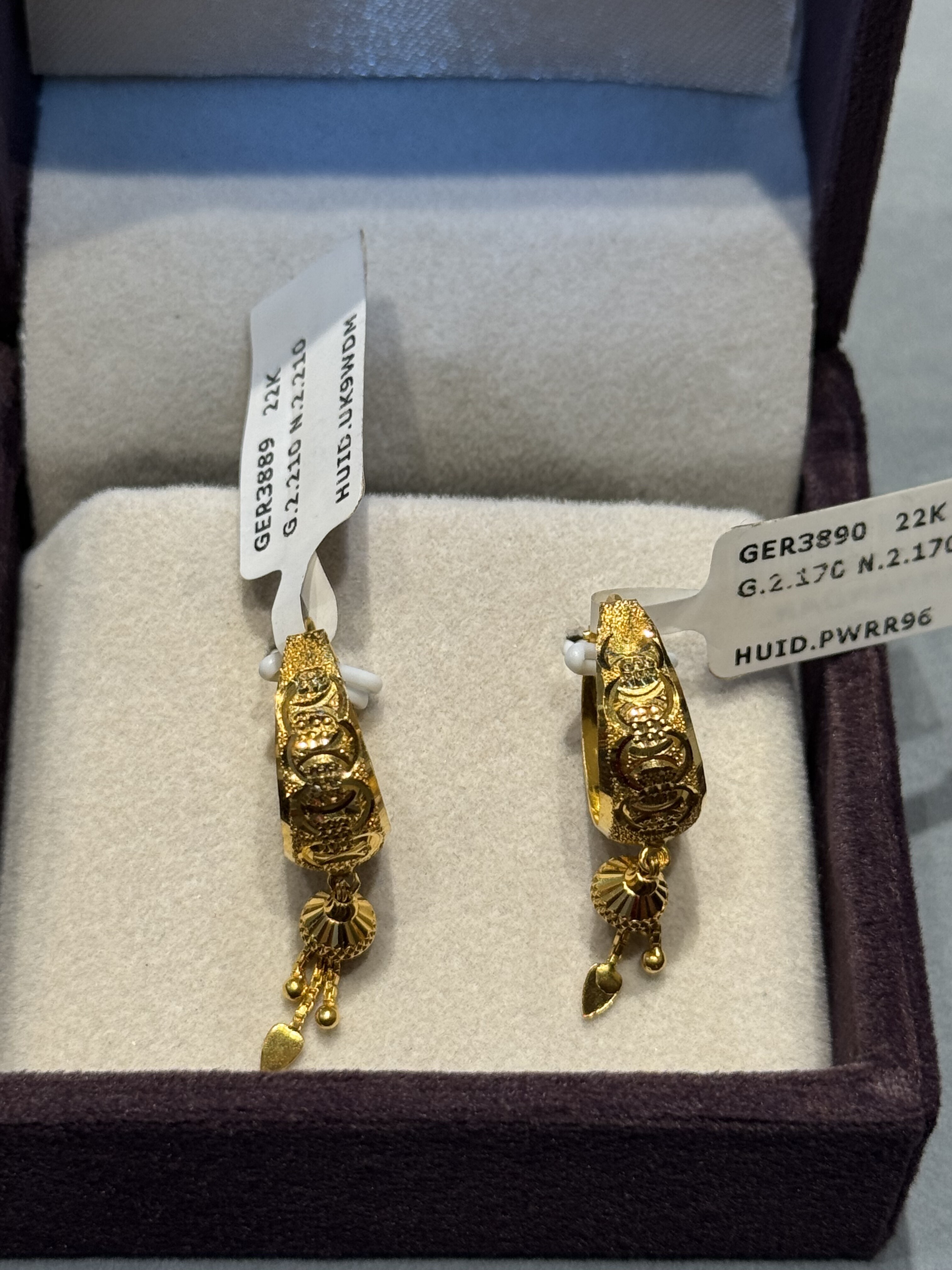 Ear rings