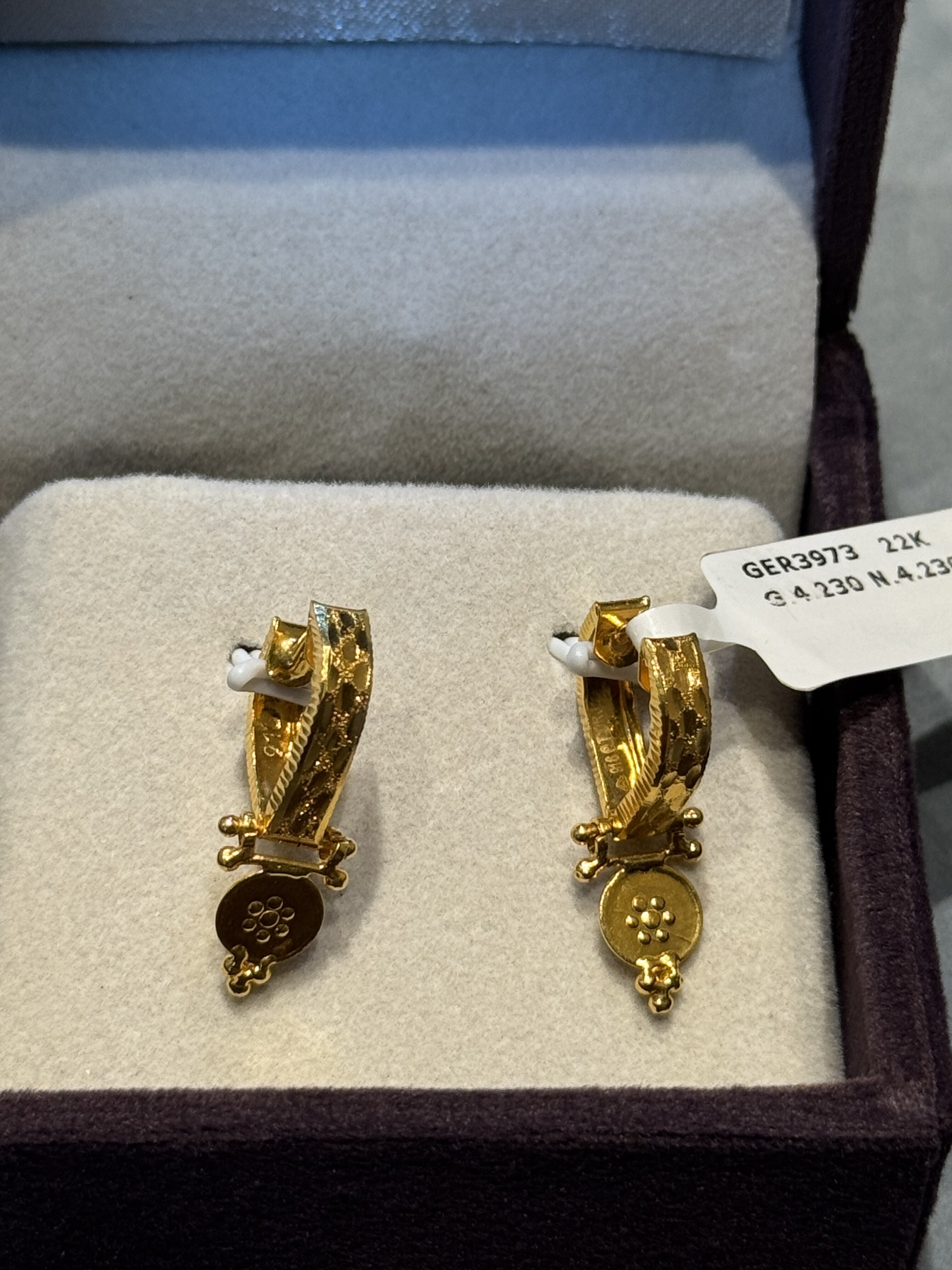 Ear rings