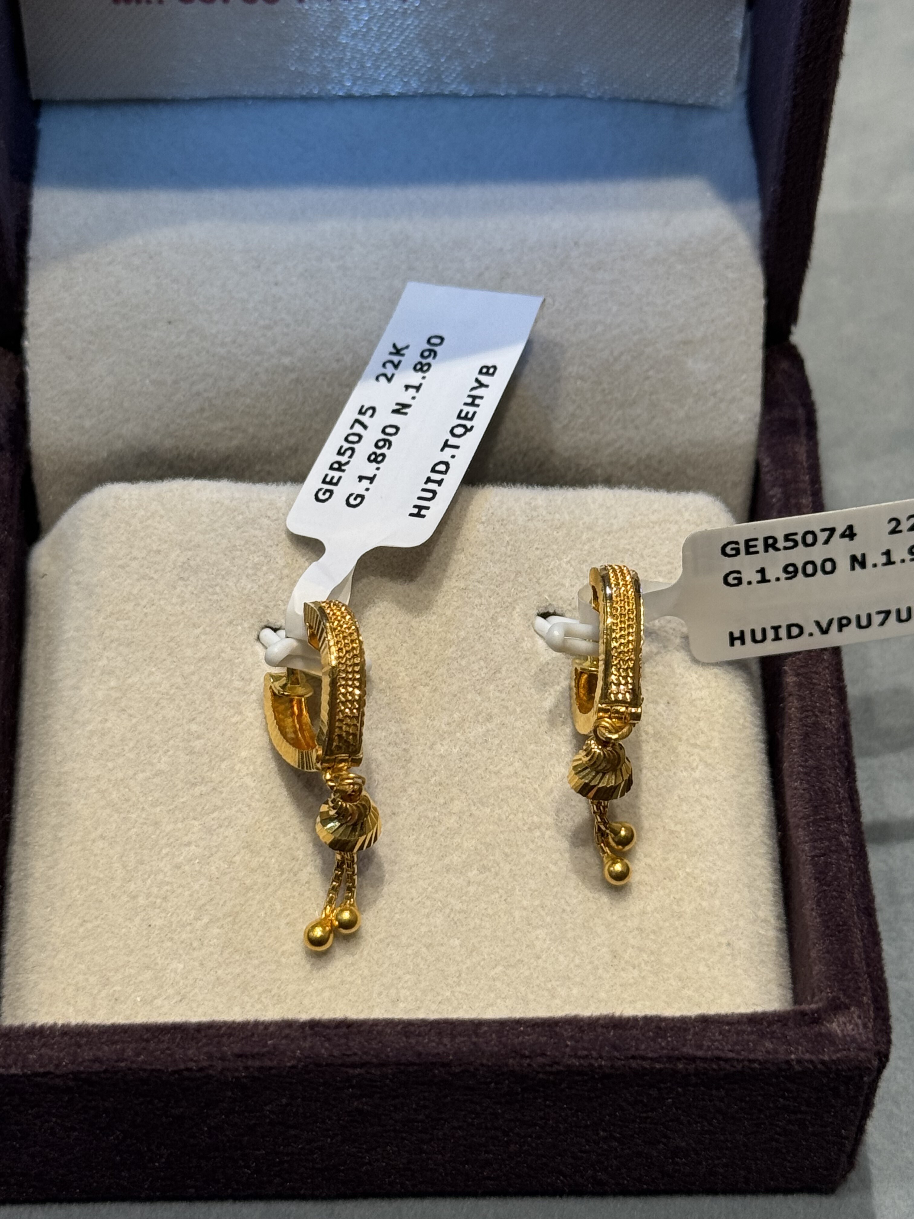 Ear rings