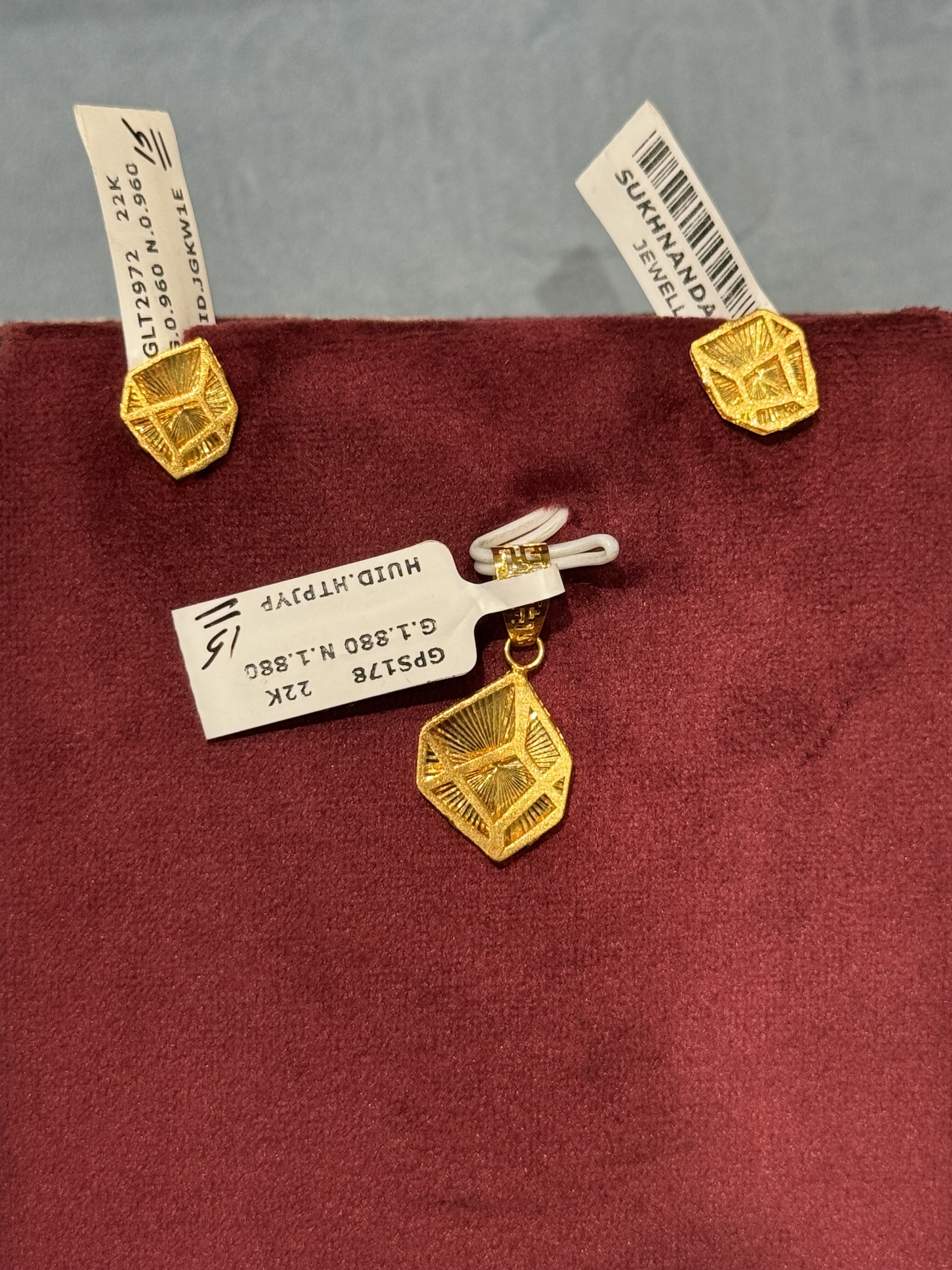 Pendant Sets