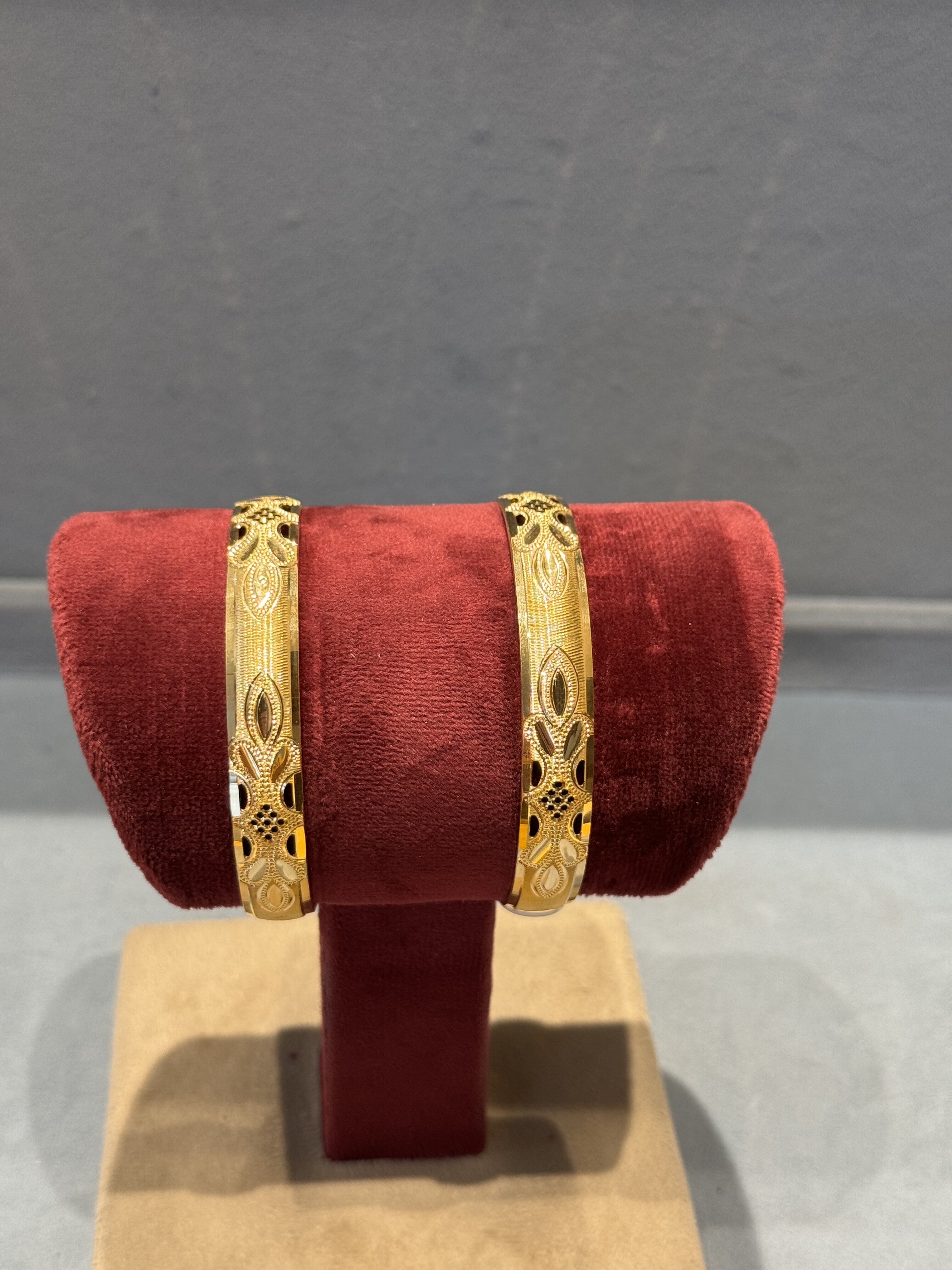 Ladies Bangles
