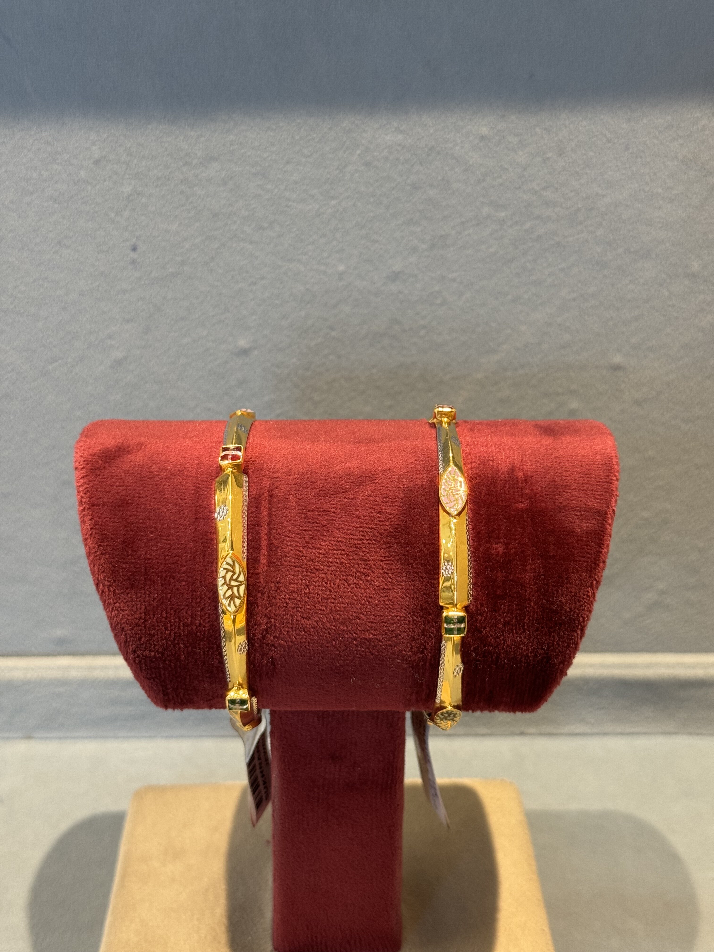 Ladies Bangles