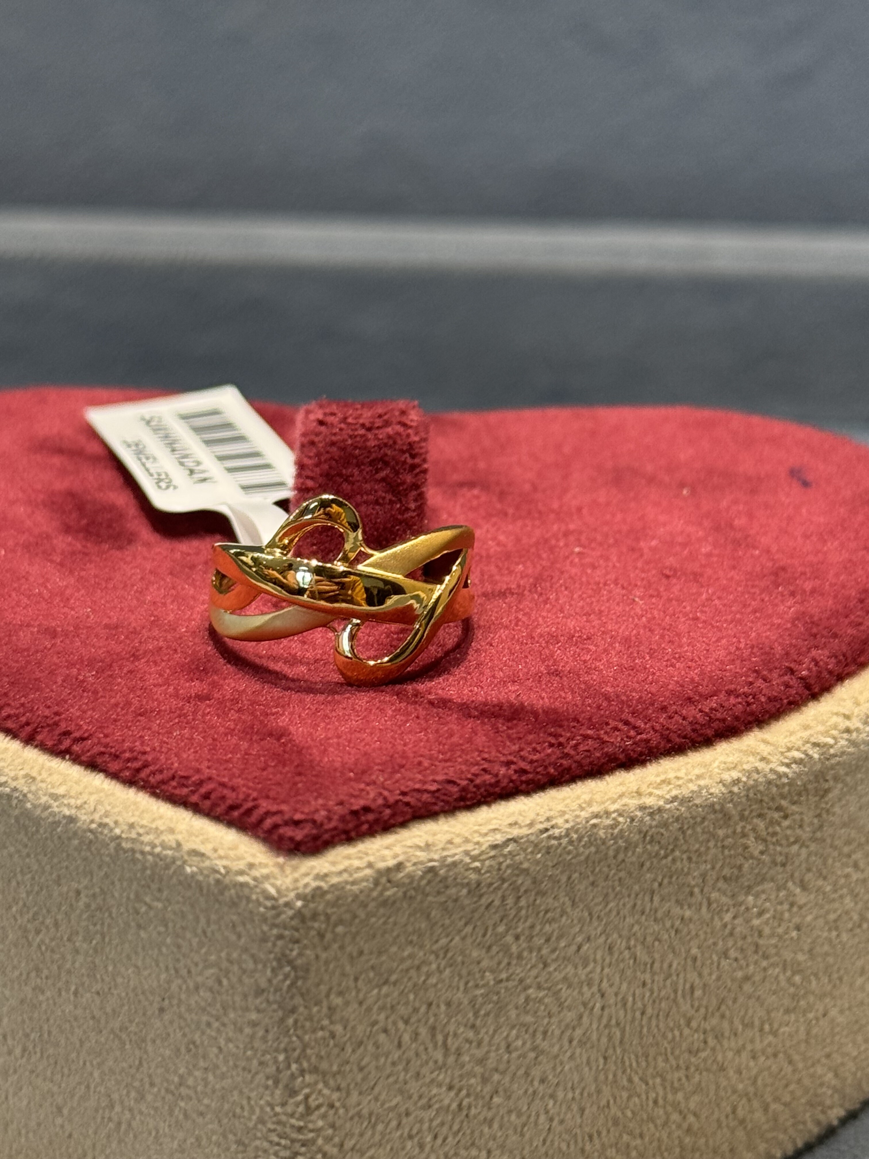 Ladies Rings