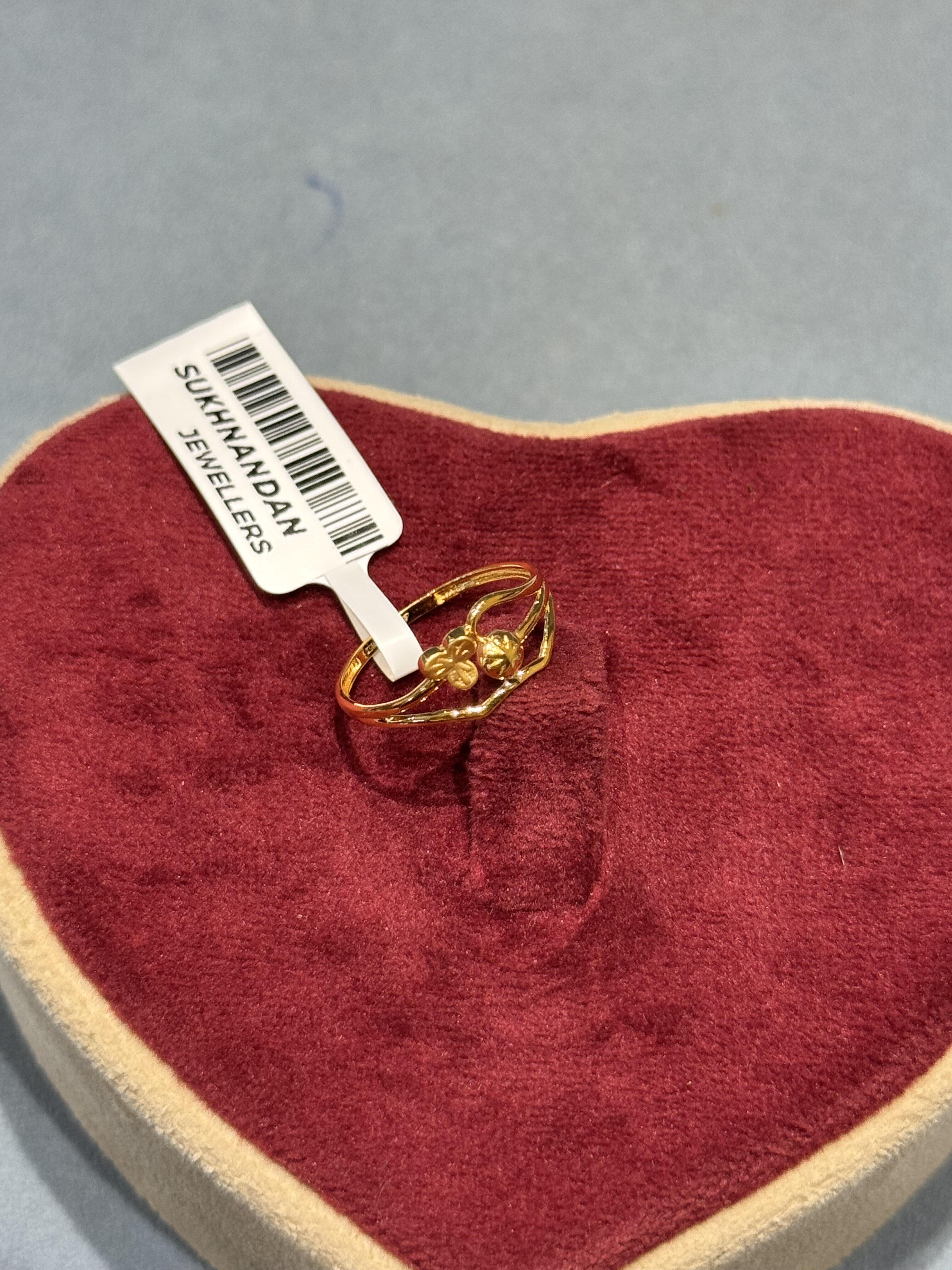 Ladies Rings