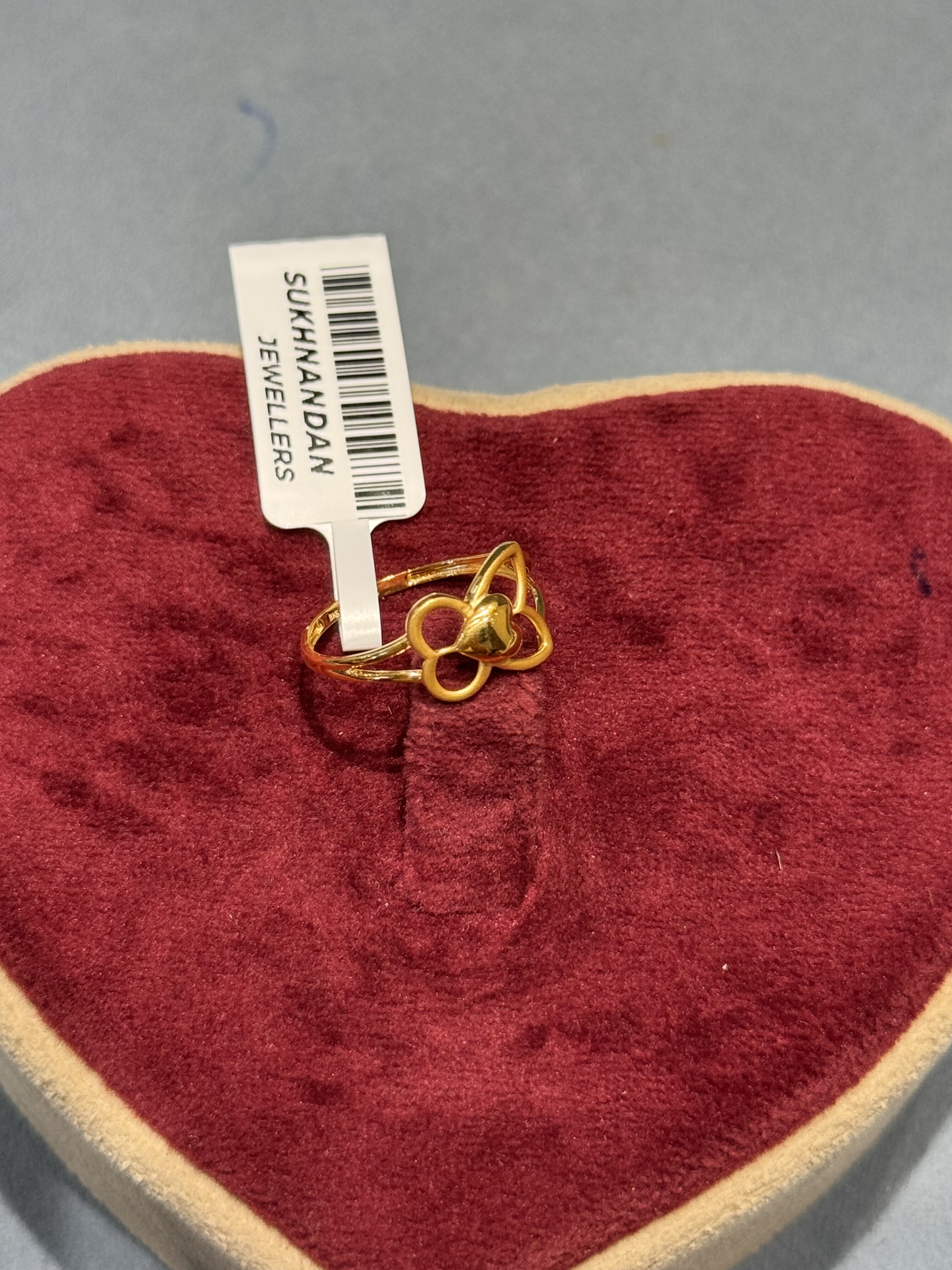 Ladies Rings