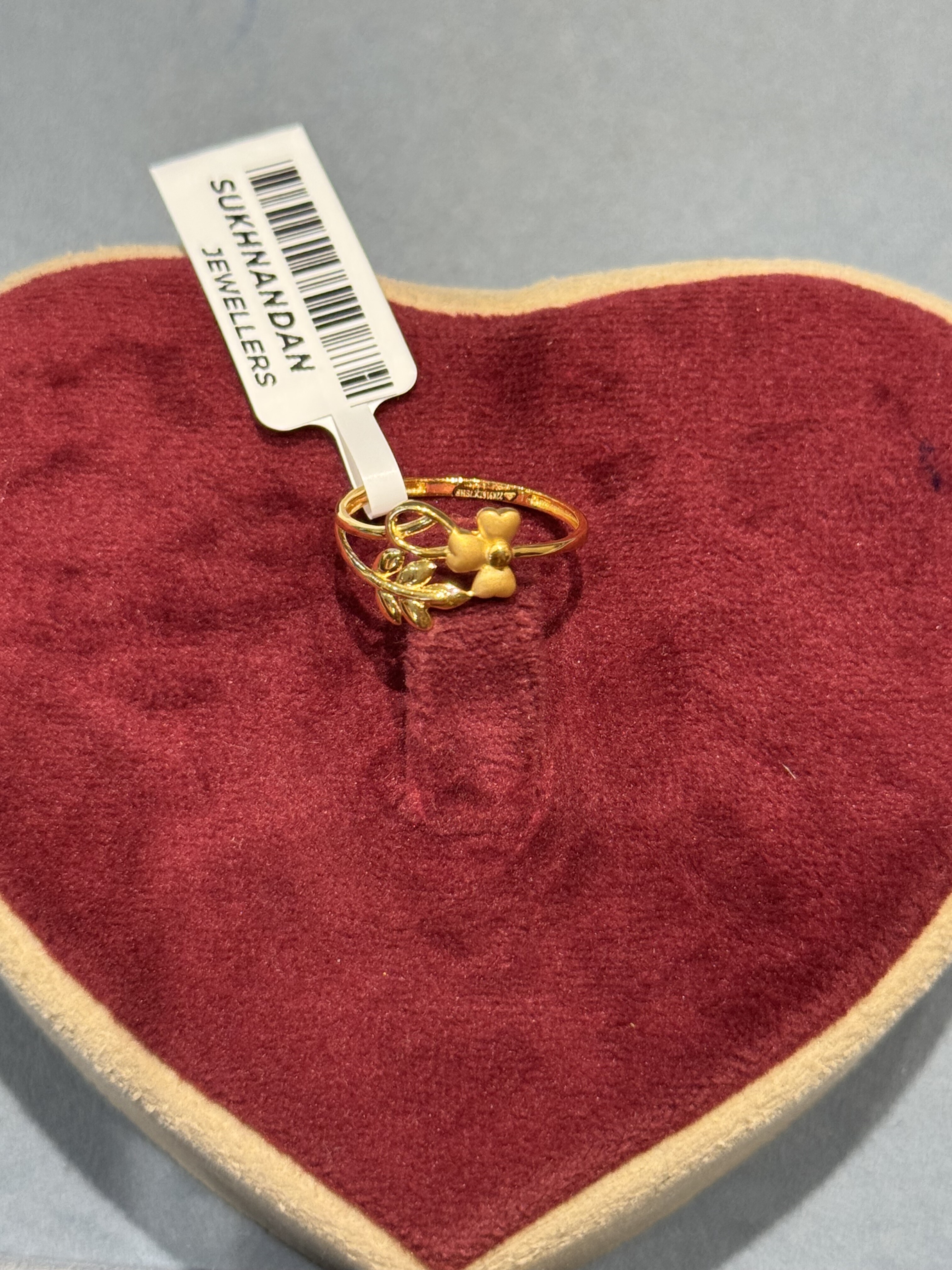 Ladies Rings