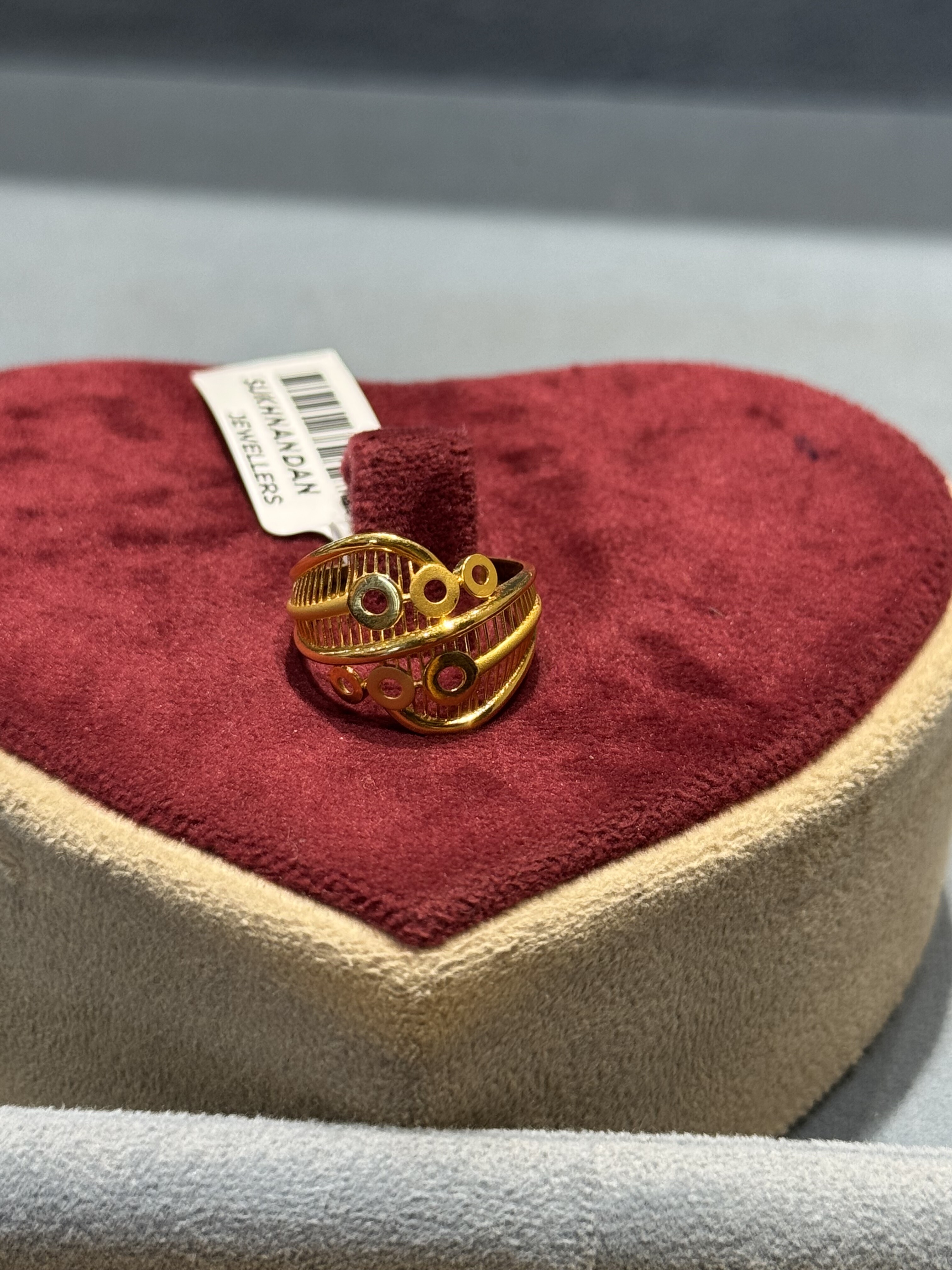 Ladies Rings