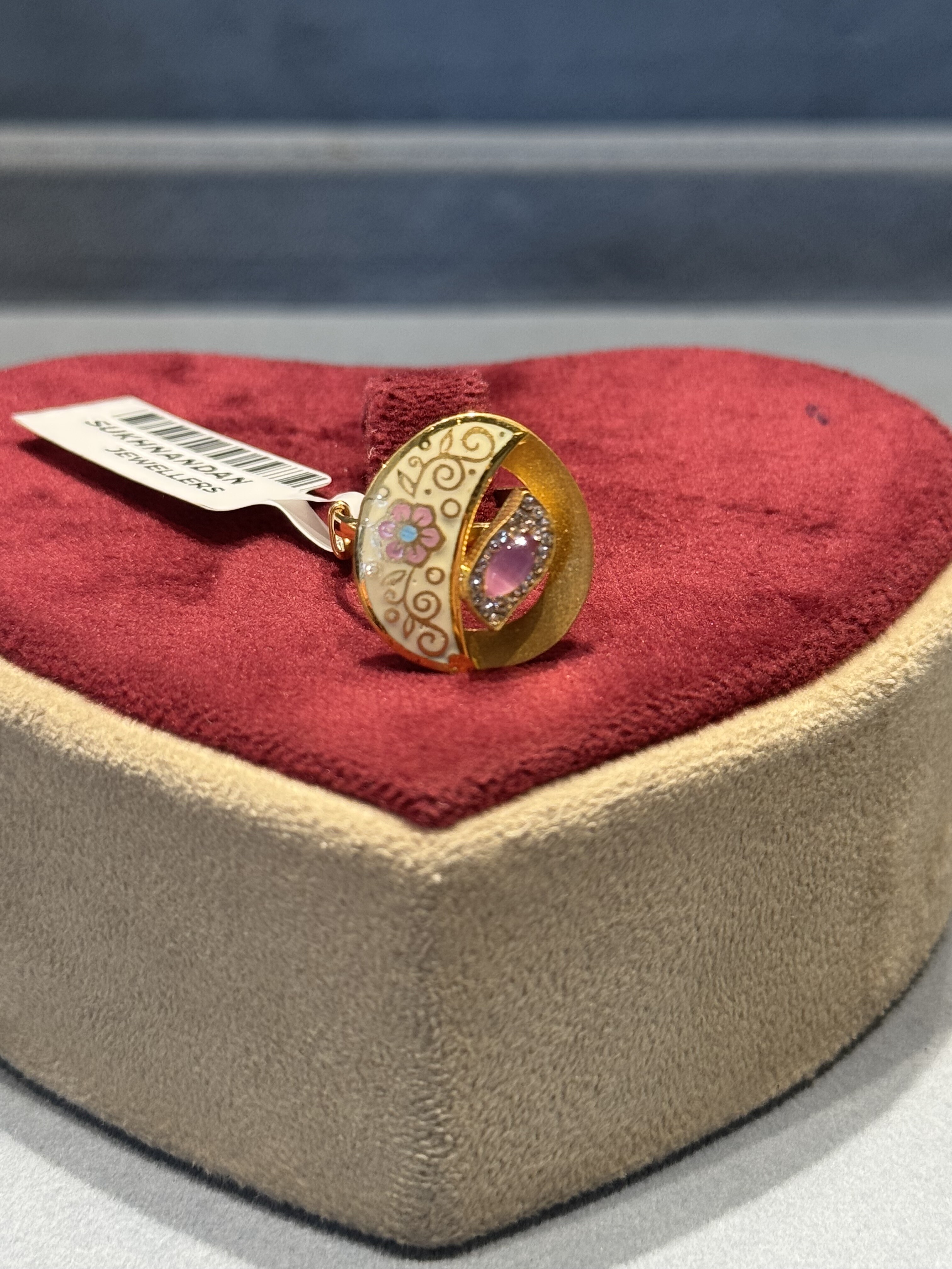 Ladies Rings
