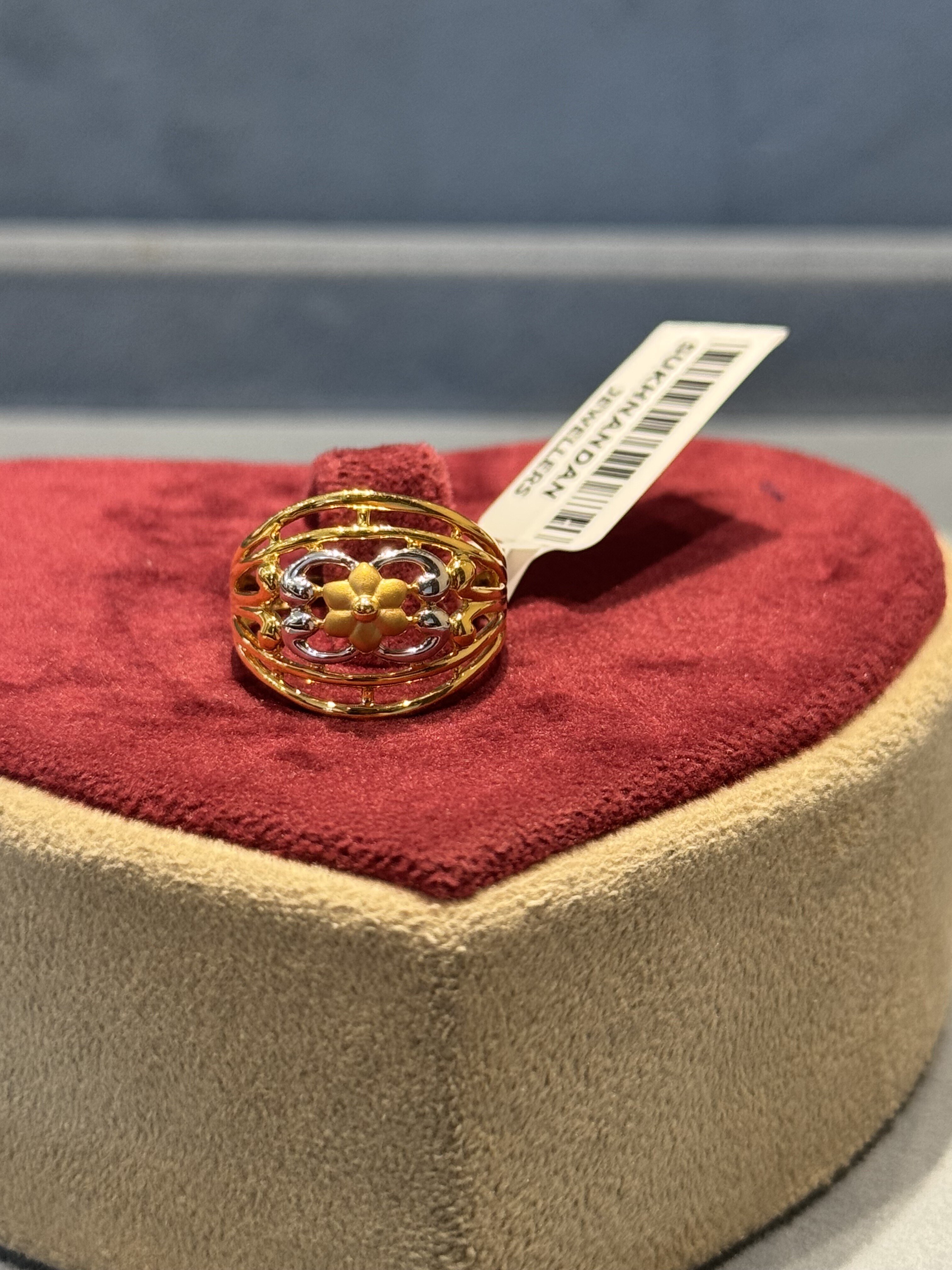 Ladies Rings