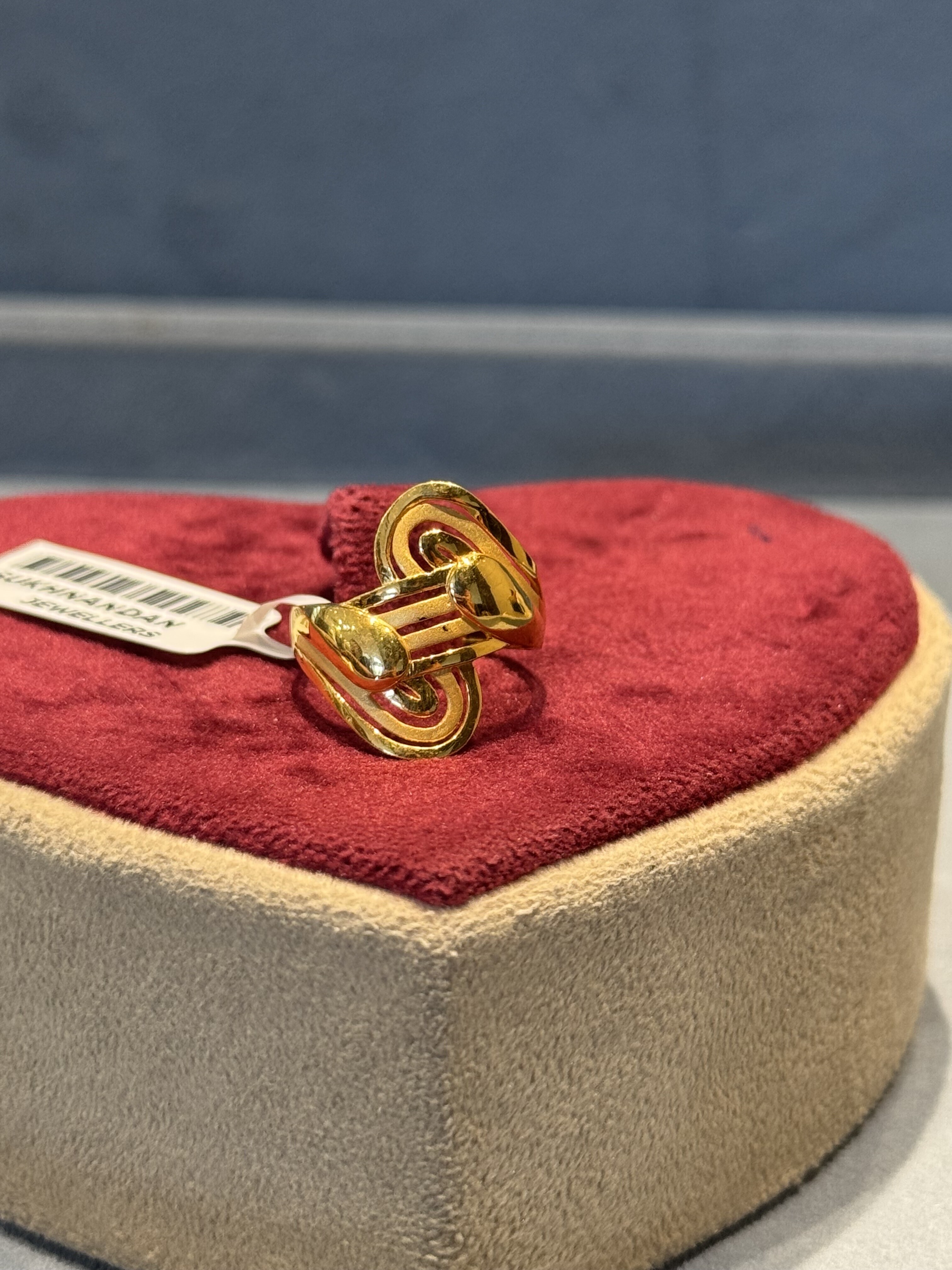 Ladies Rings