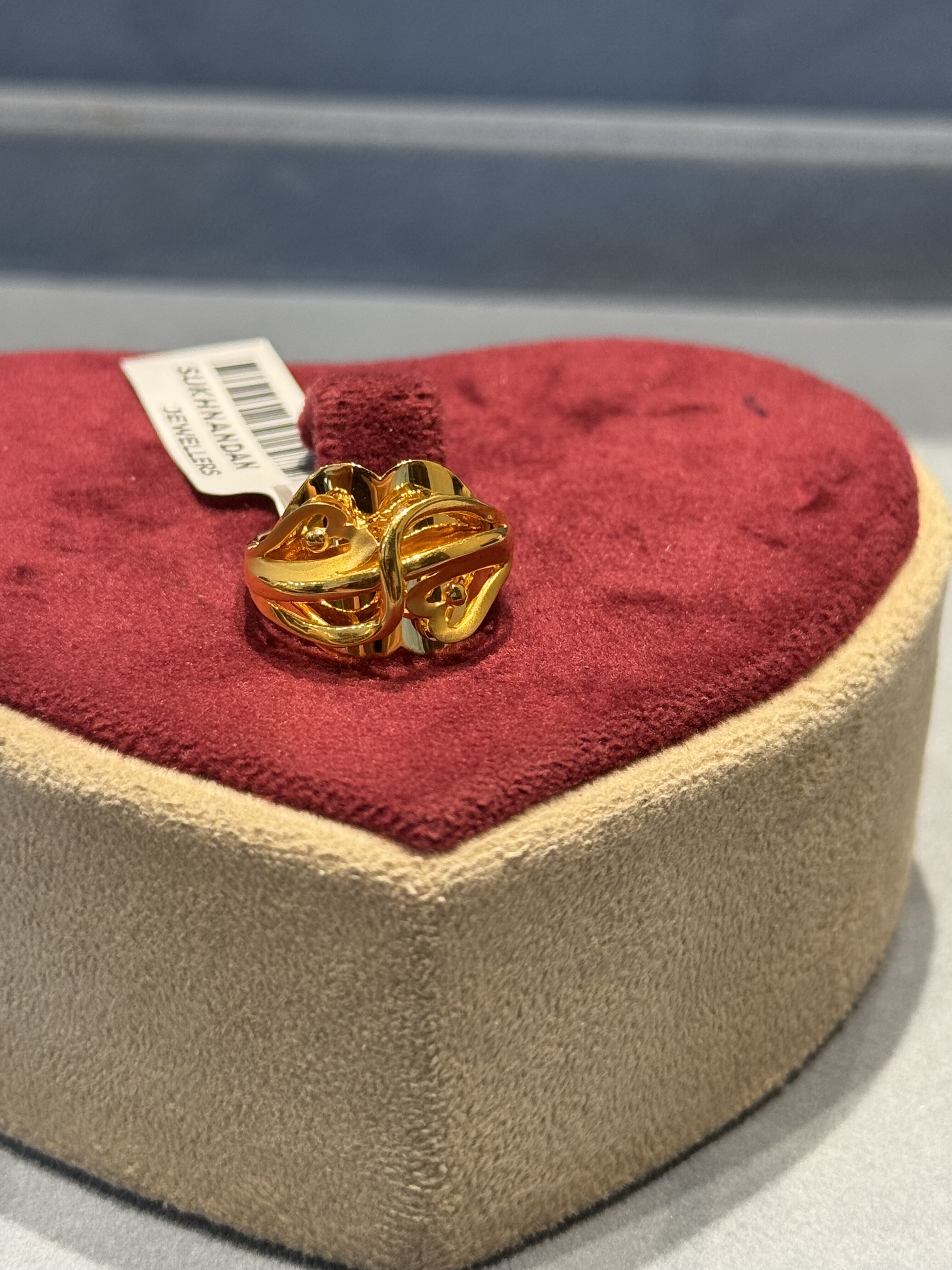 Ladies Rings