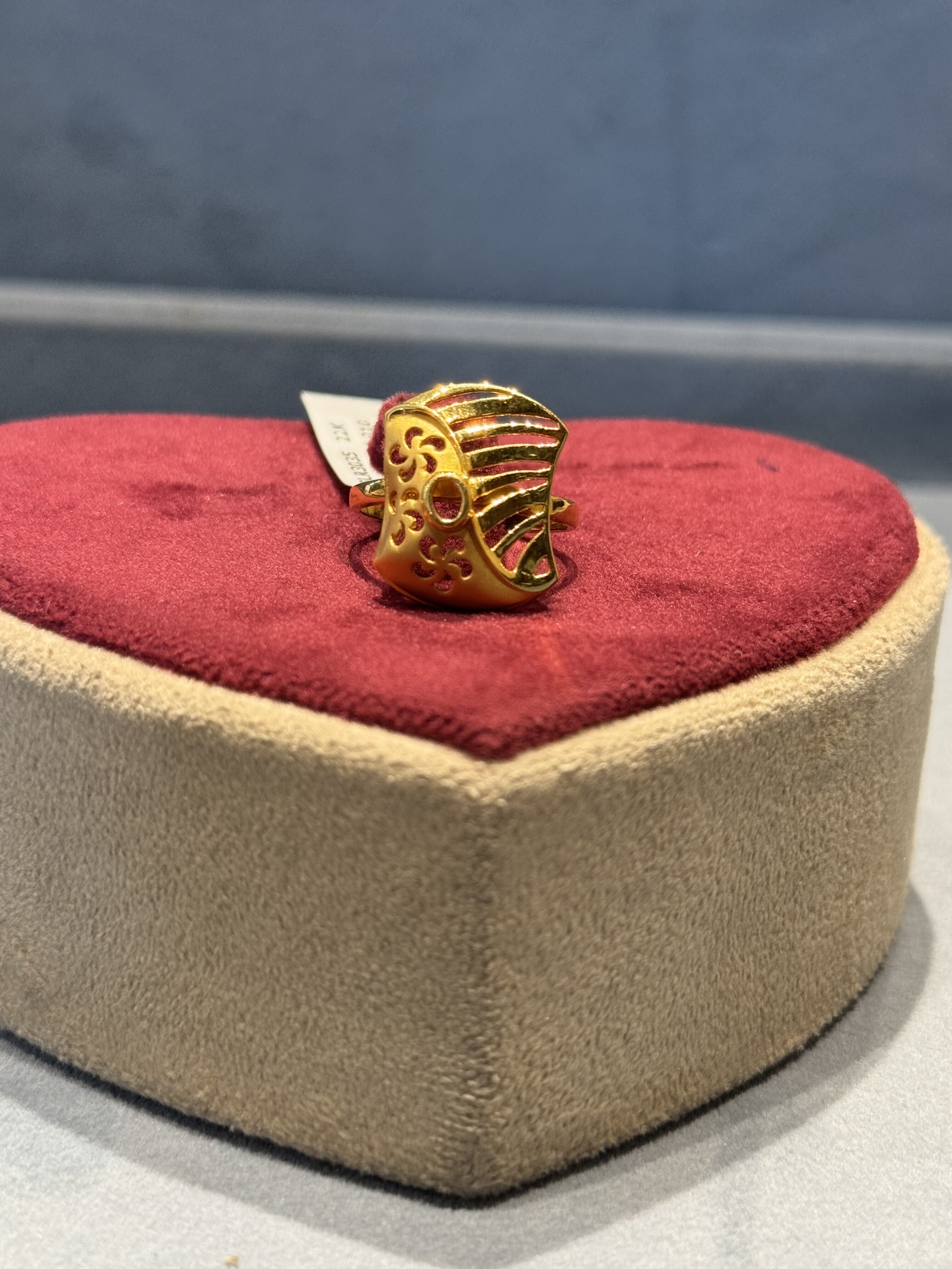 Ladies Rings