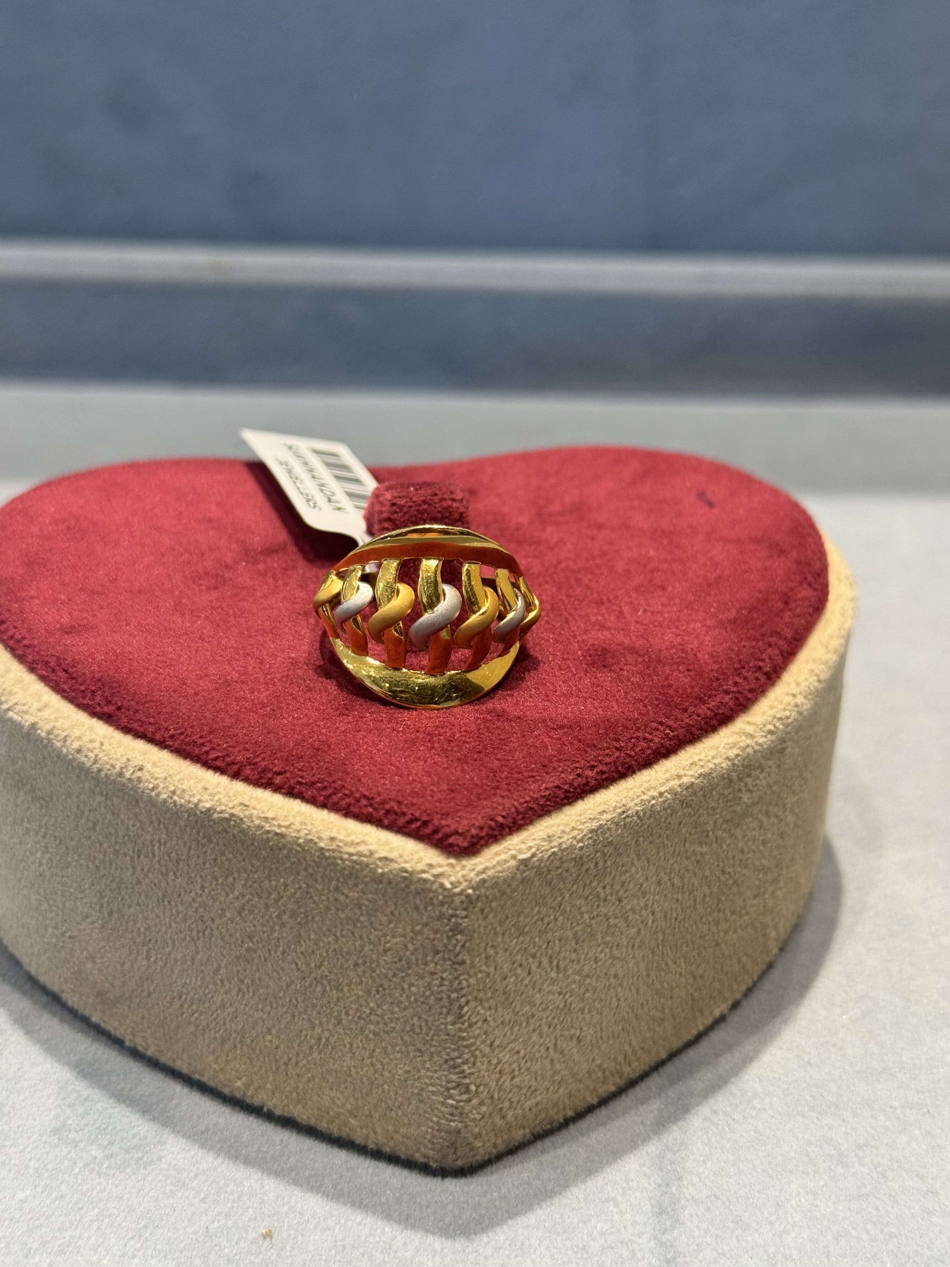 Ladies Rings