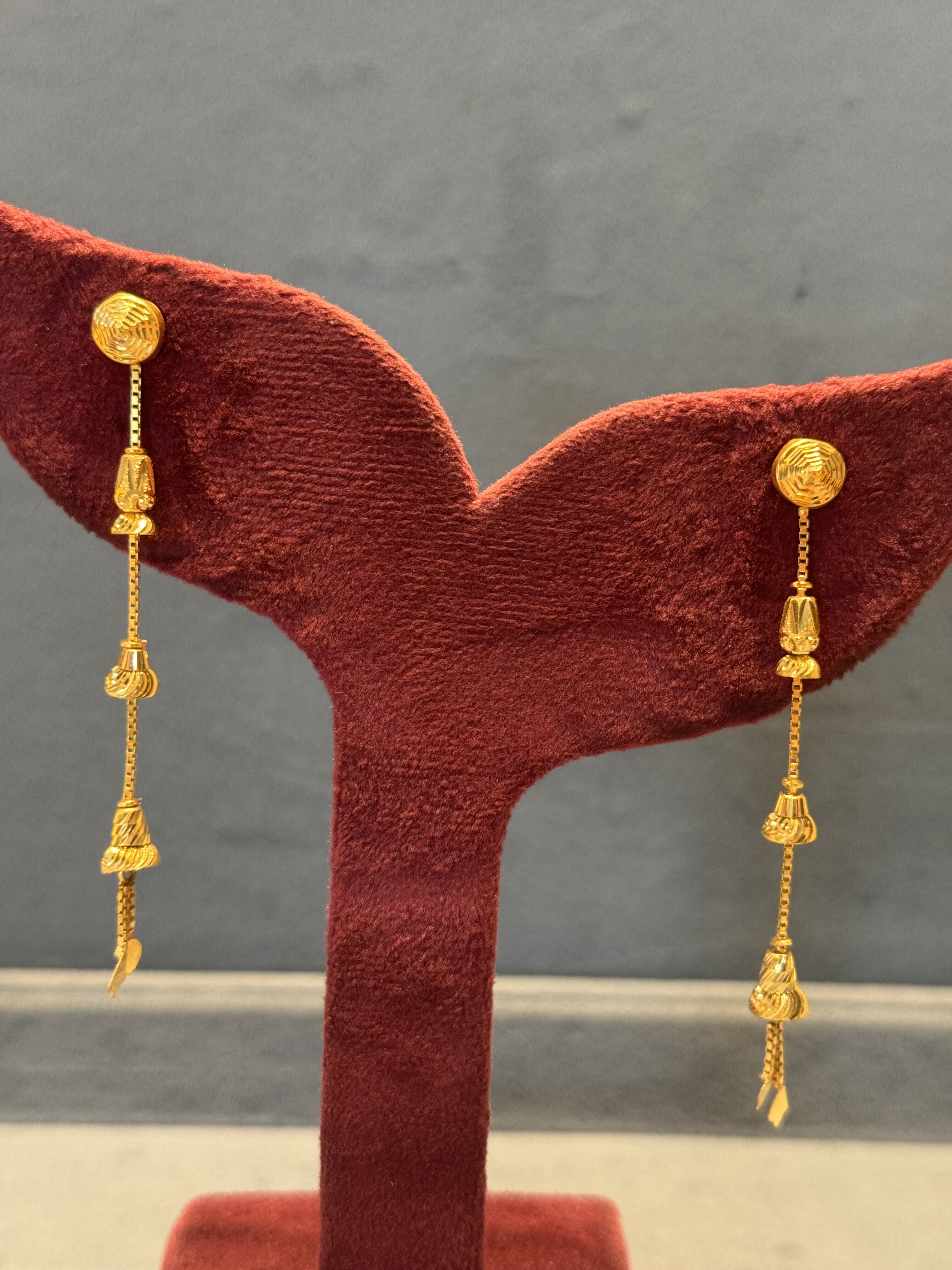 Danglers