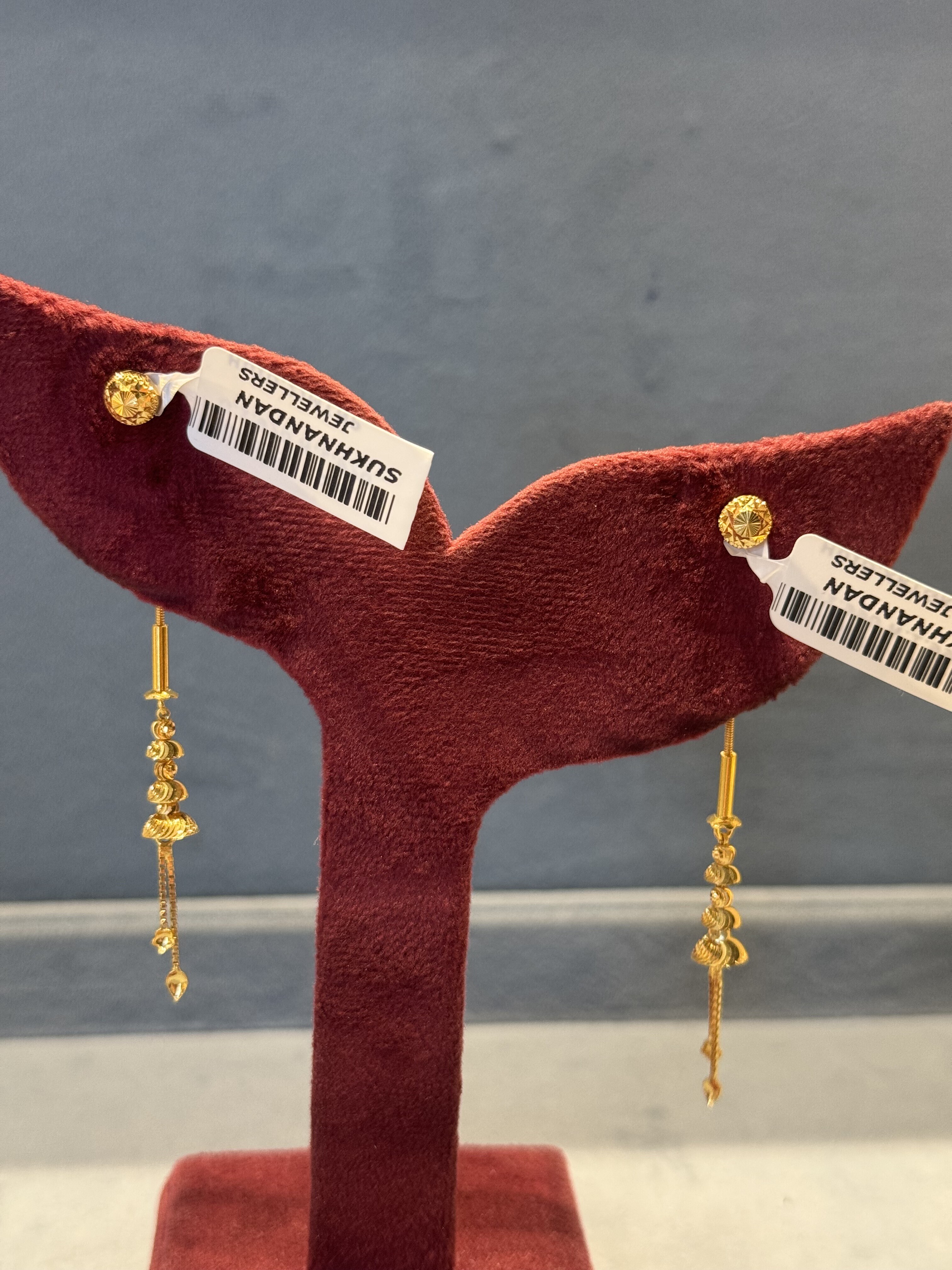 Danglers