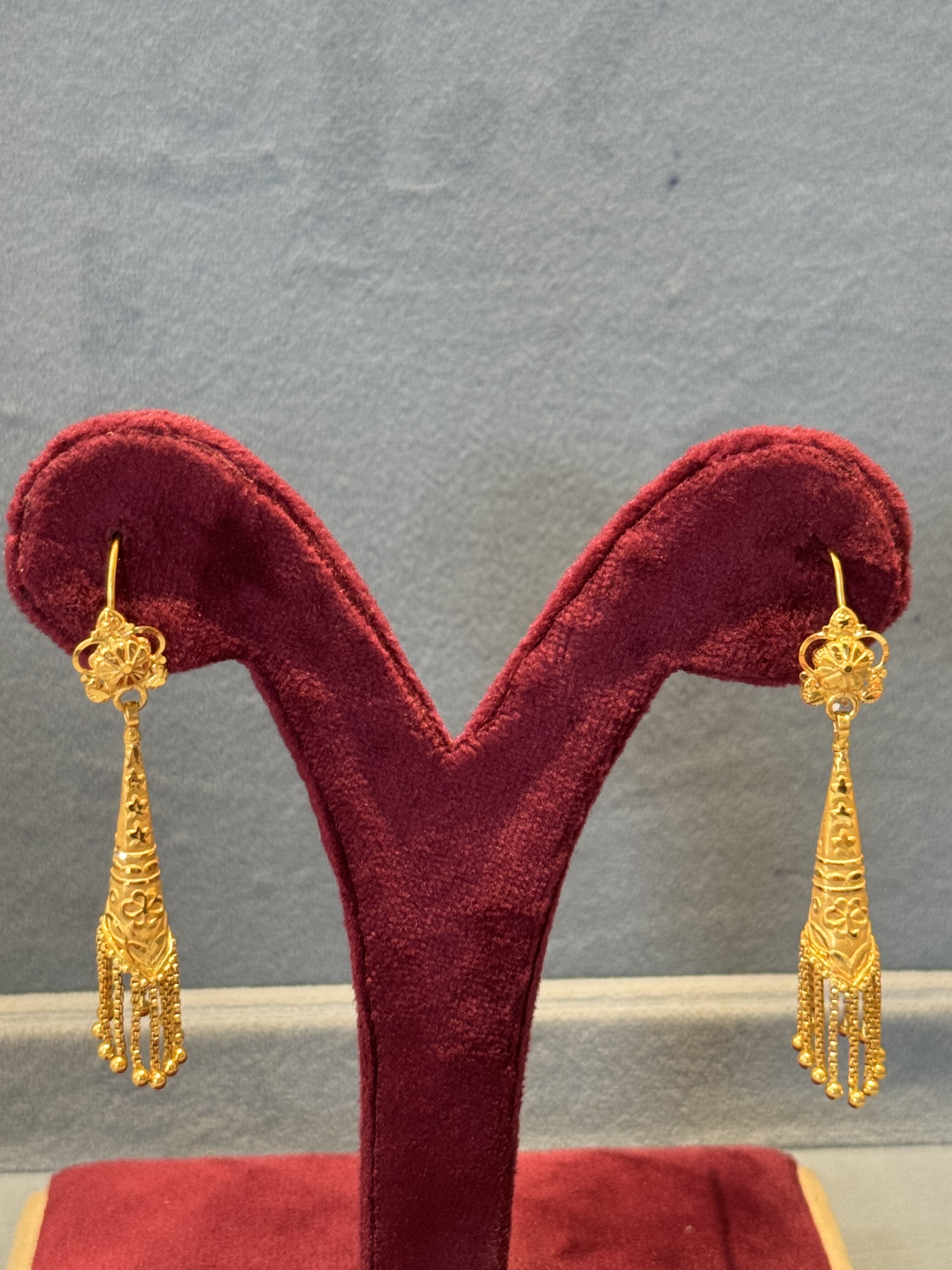 Danglers