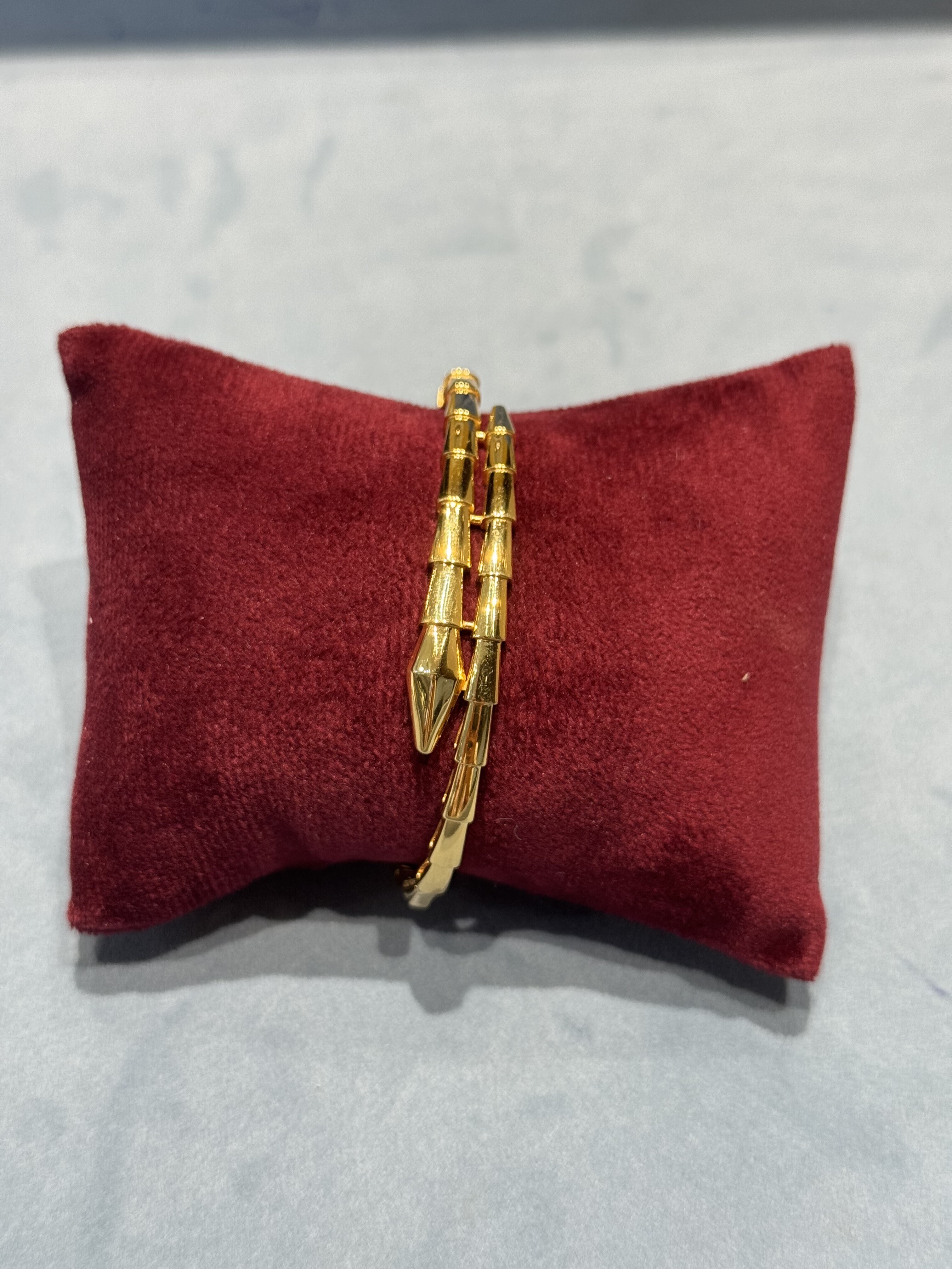 Ladies Bracelet