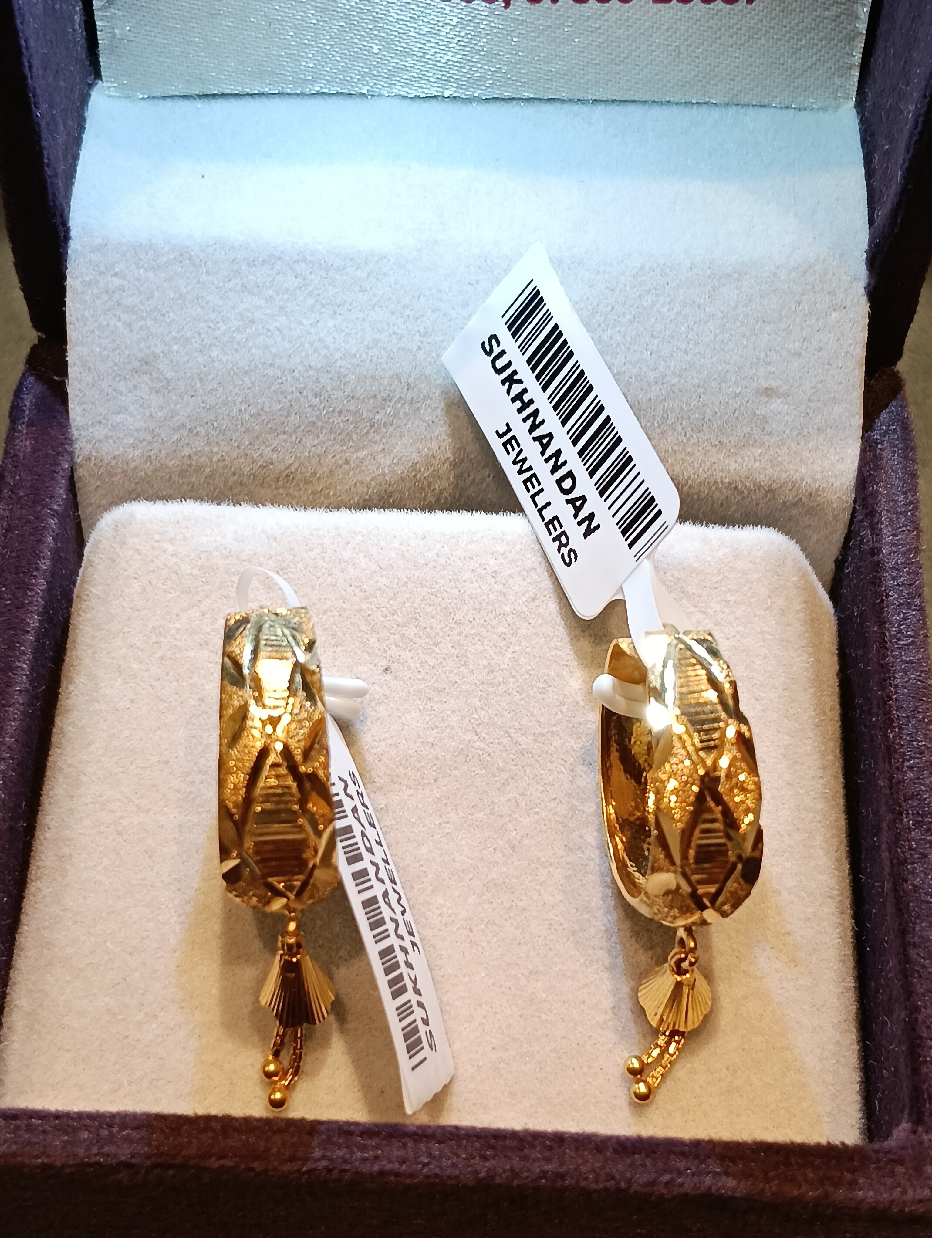 Ear rings