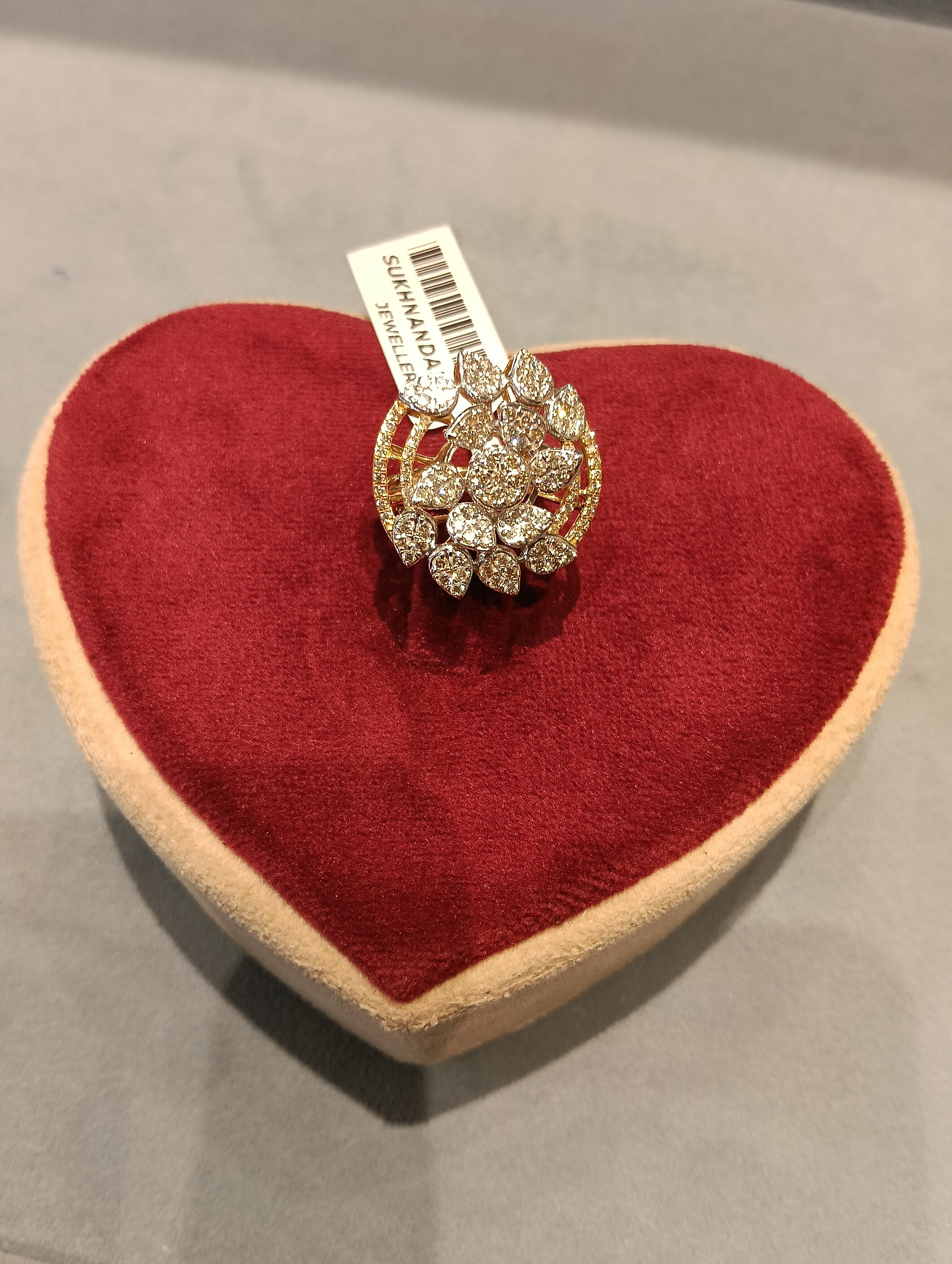 Diamond Ladies rings