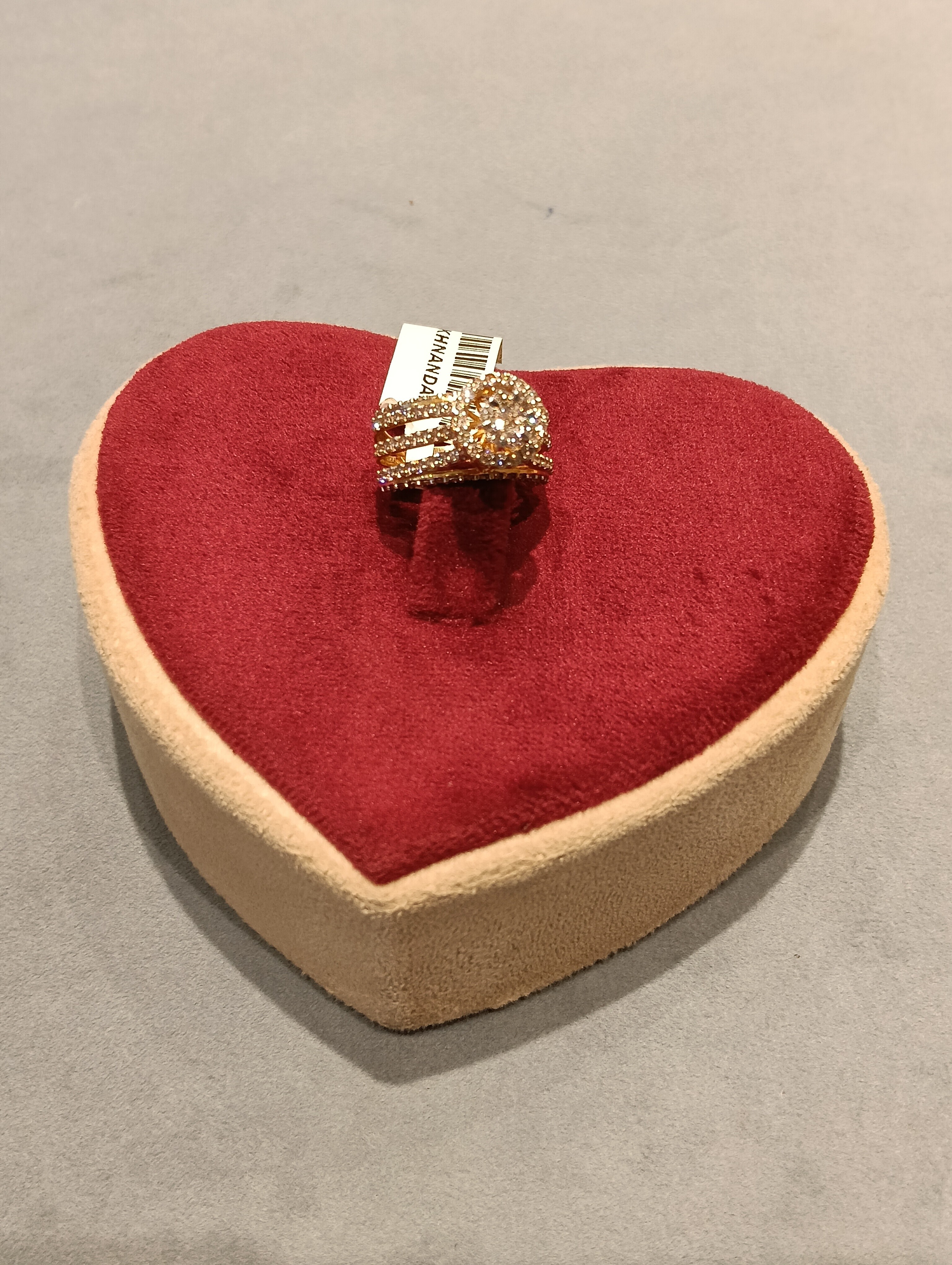 Diamond Ladies rings