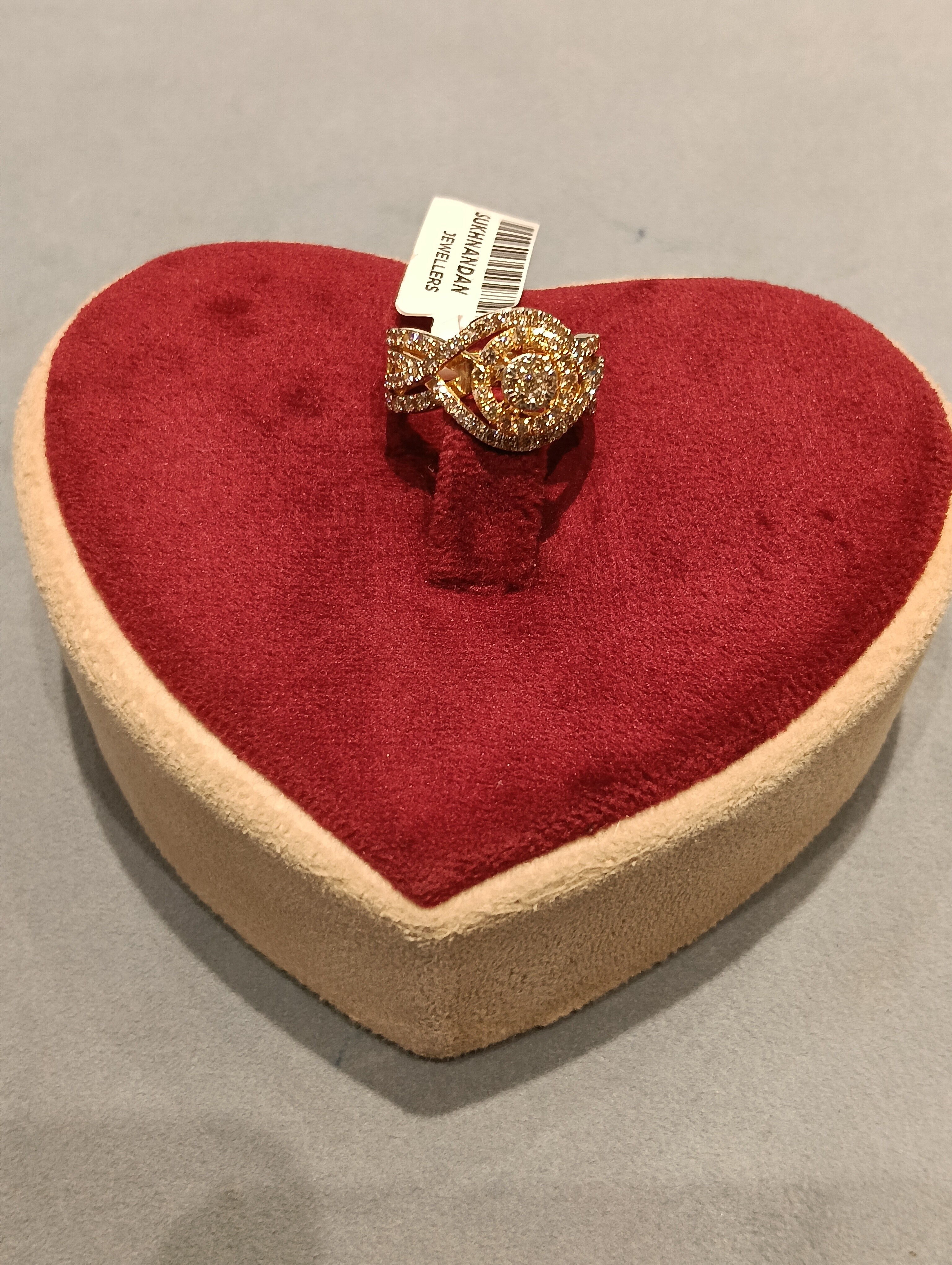 Diamond Ladies rings