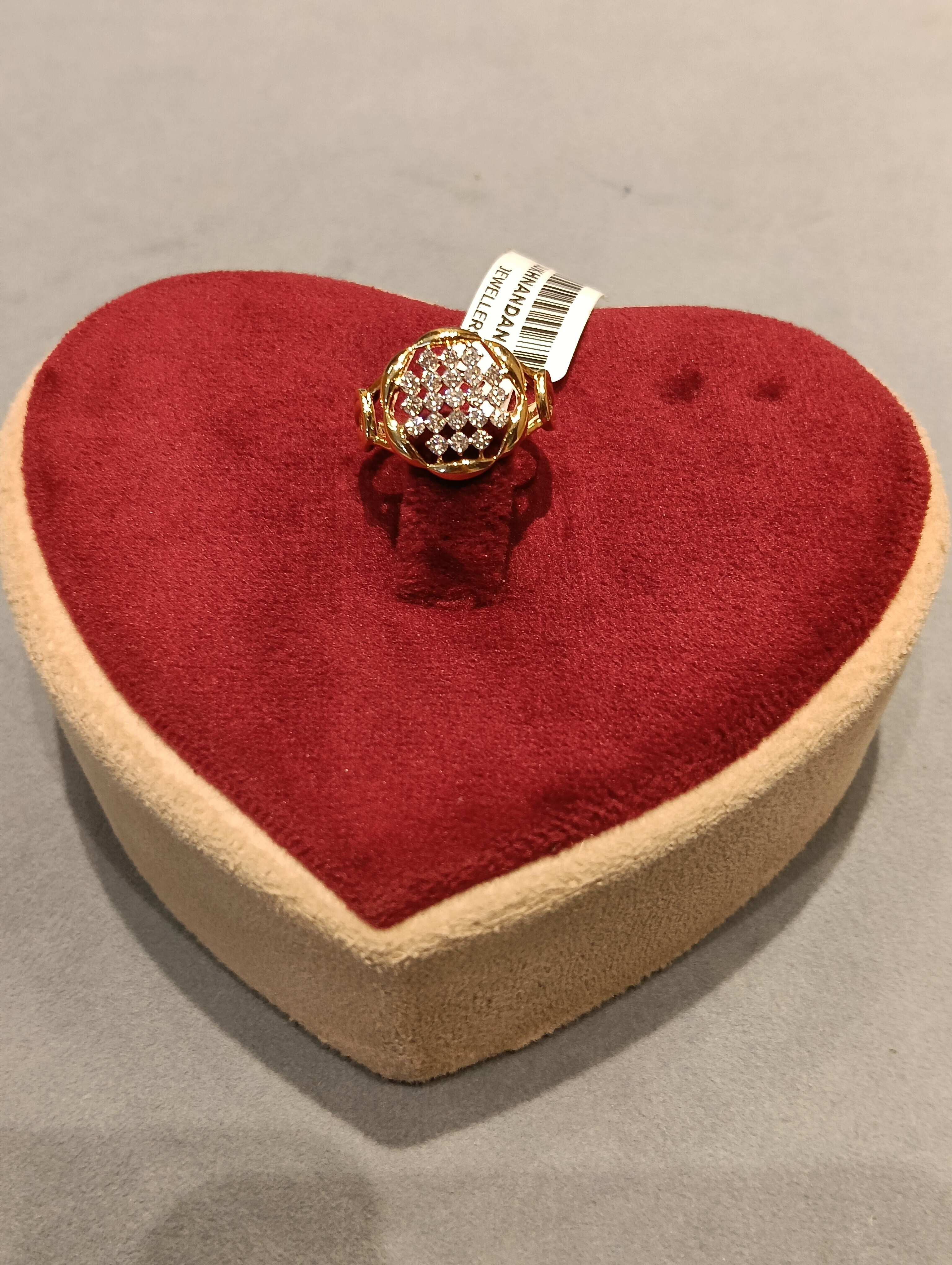 Diamond Ladies rings