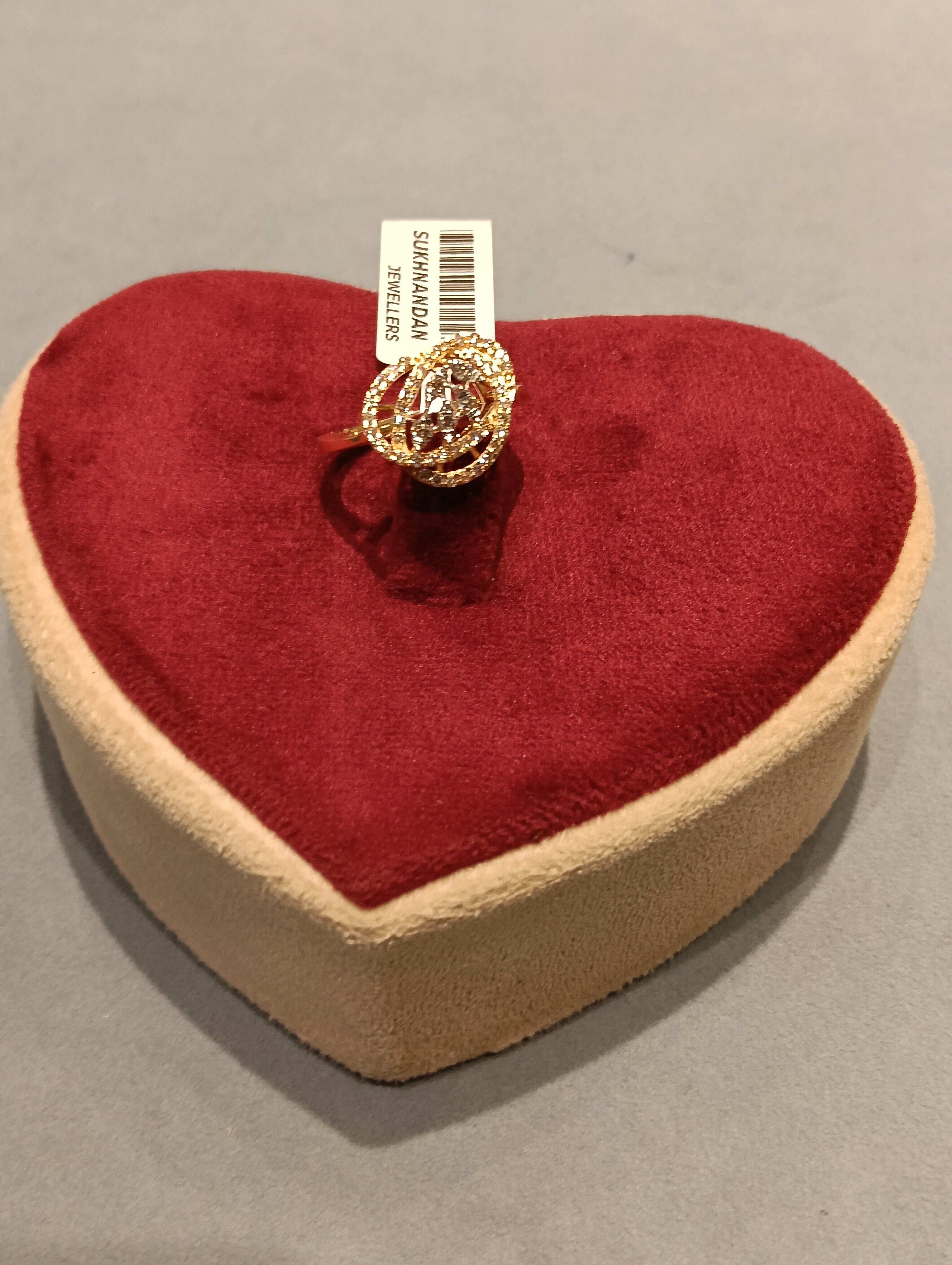 Diamond Ladies rings