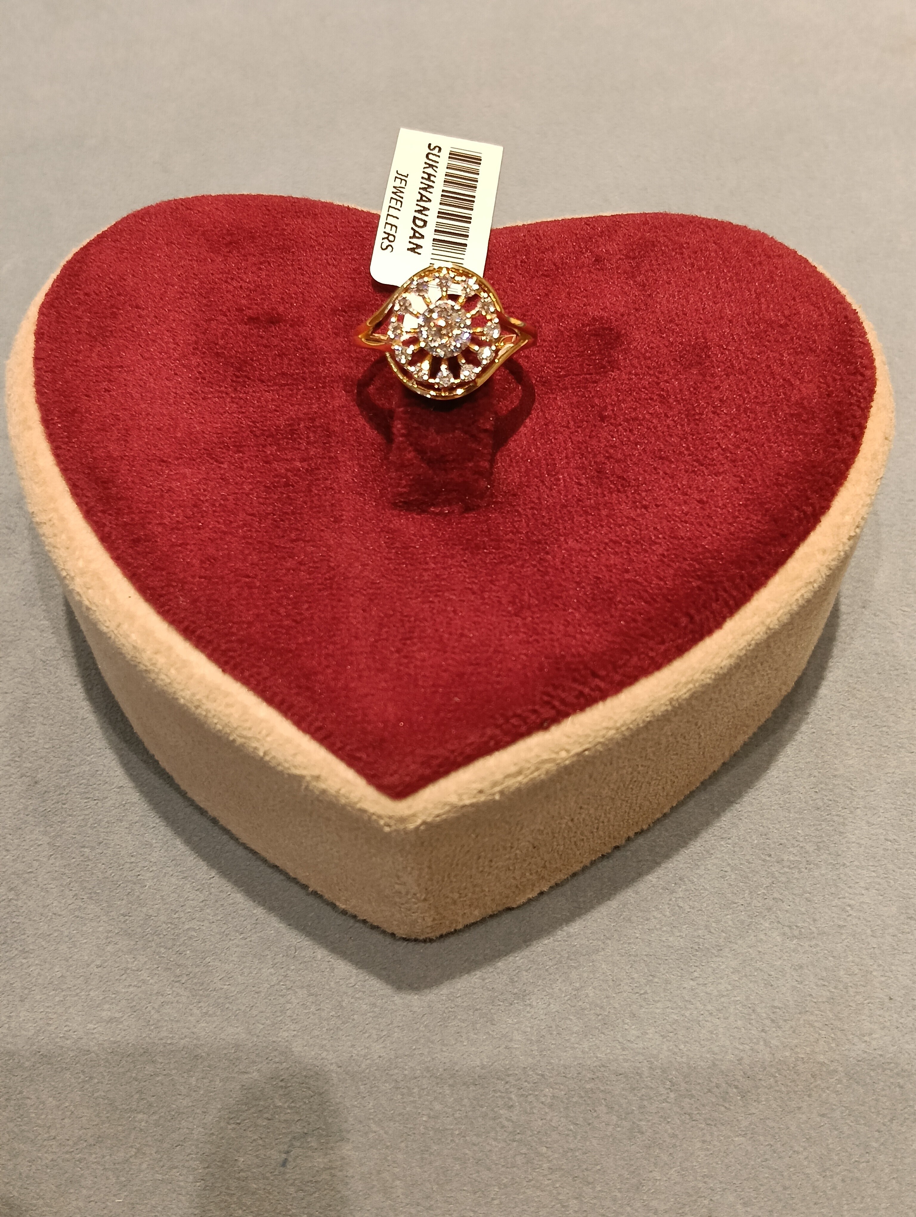 Diamond Ladies rings