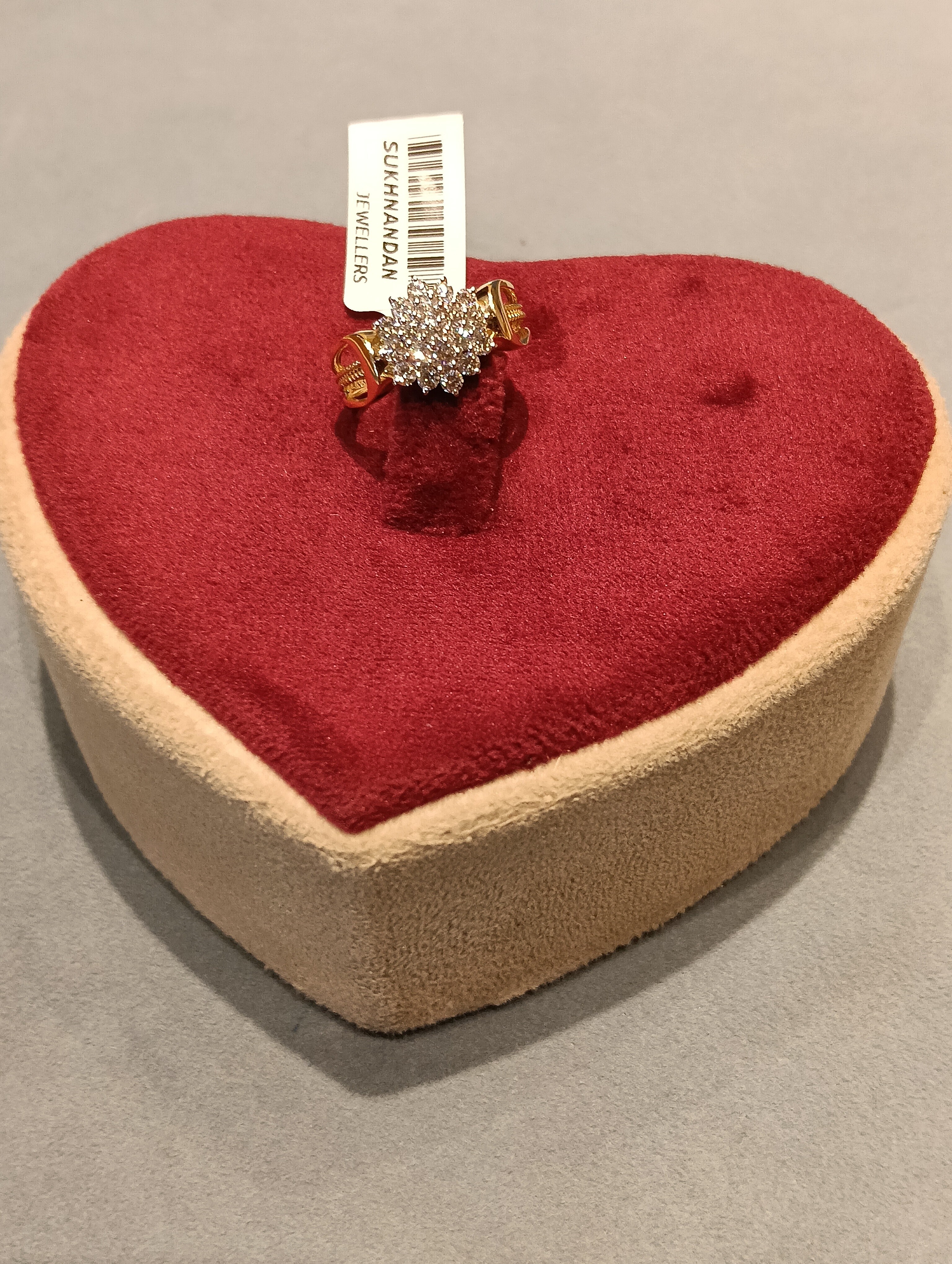 Diamond Ladies rings