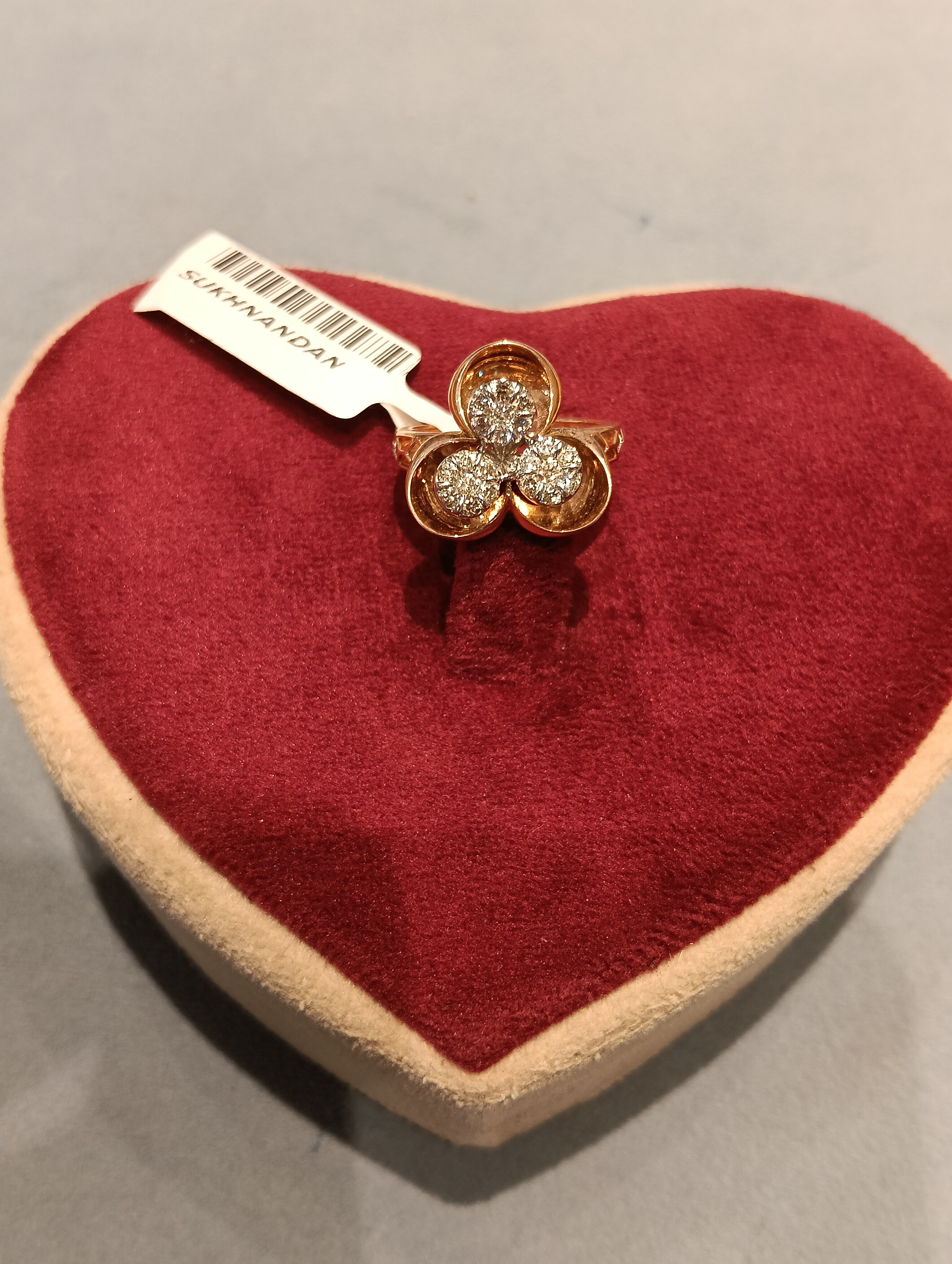 Diamond Ladies rings