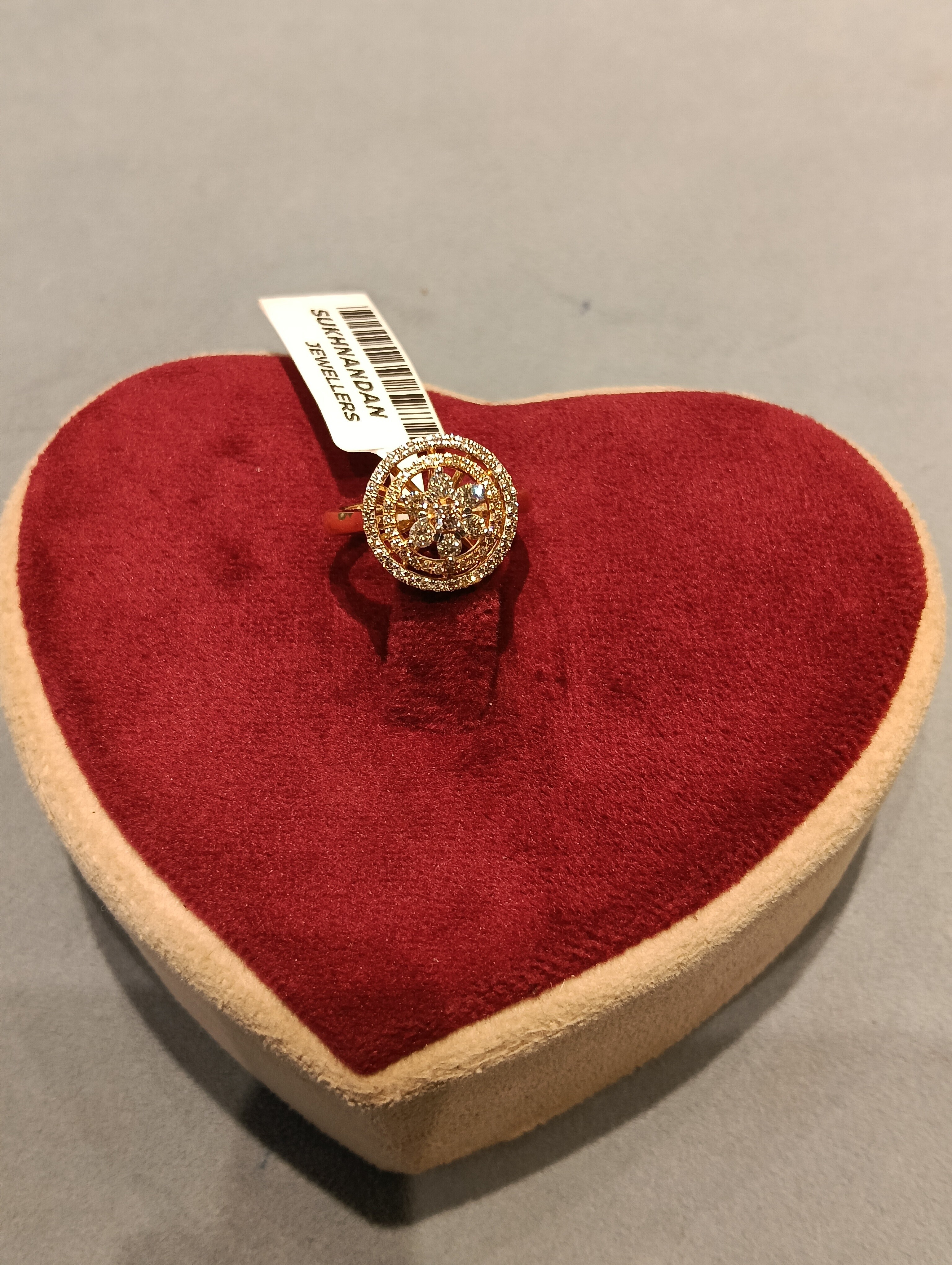 Diamond Ladies rings