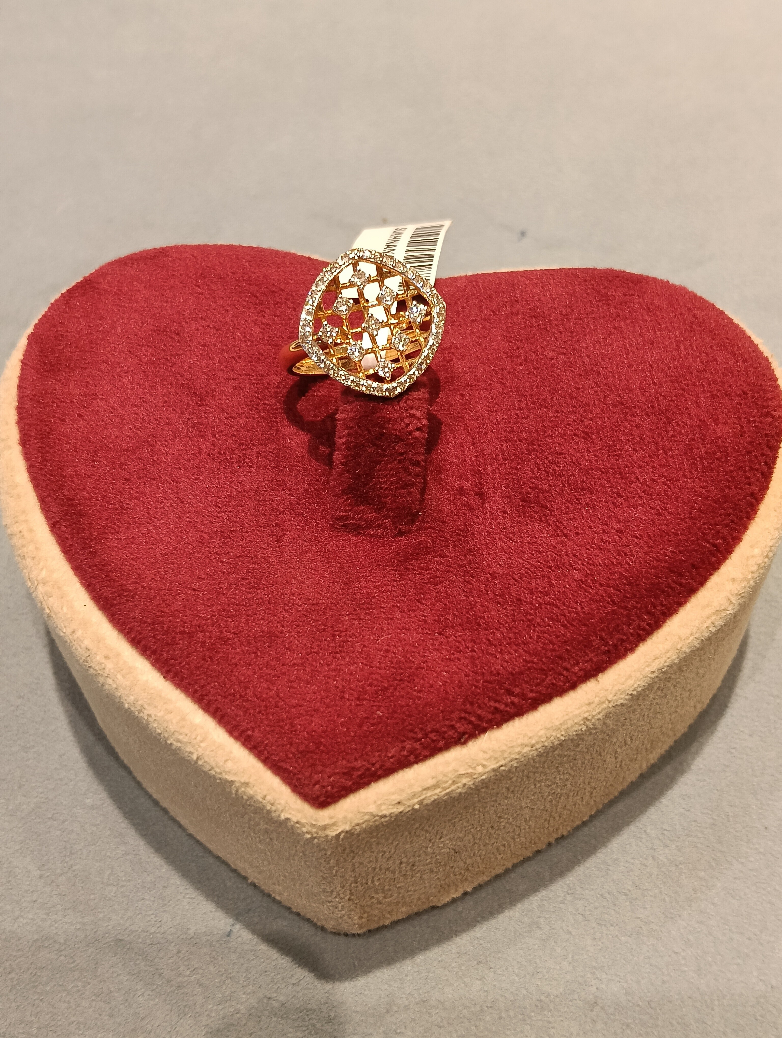 Diamond Ladies rings