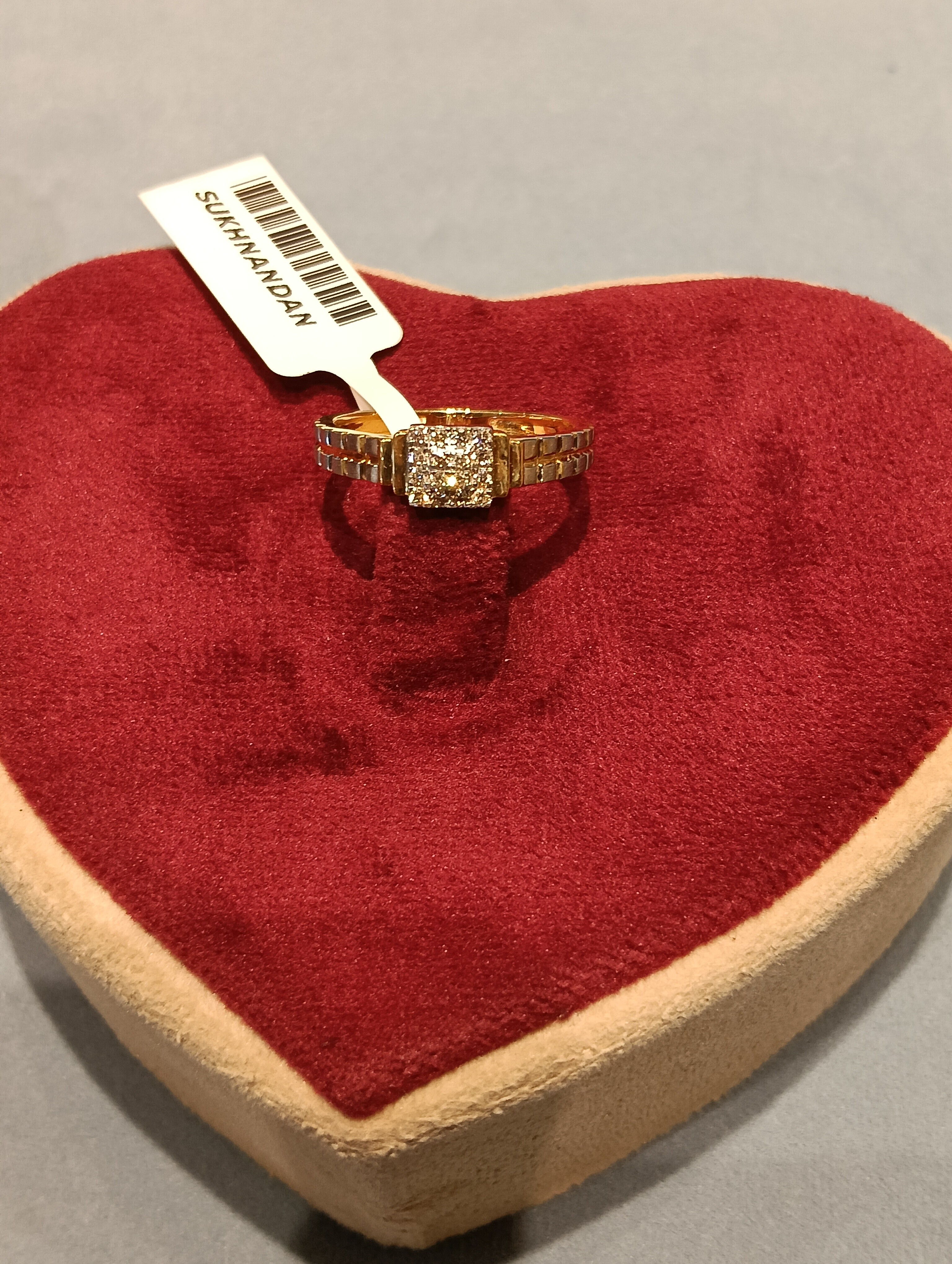 Diamond Gents rings