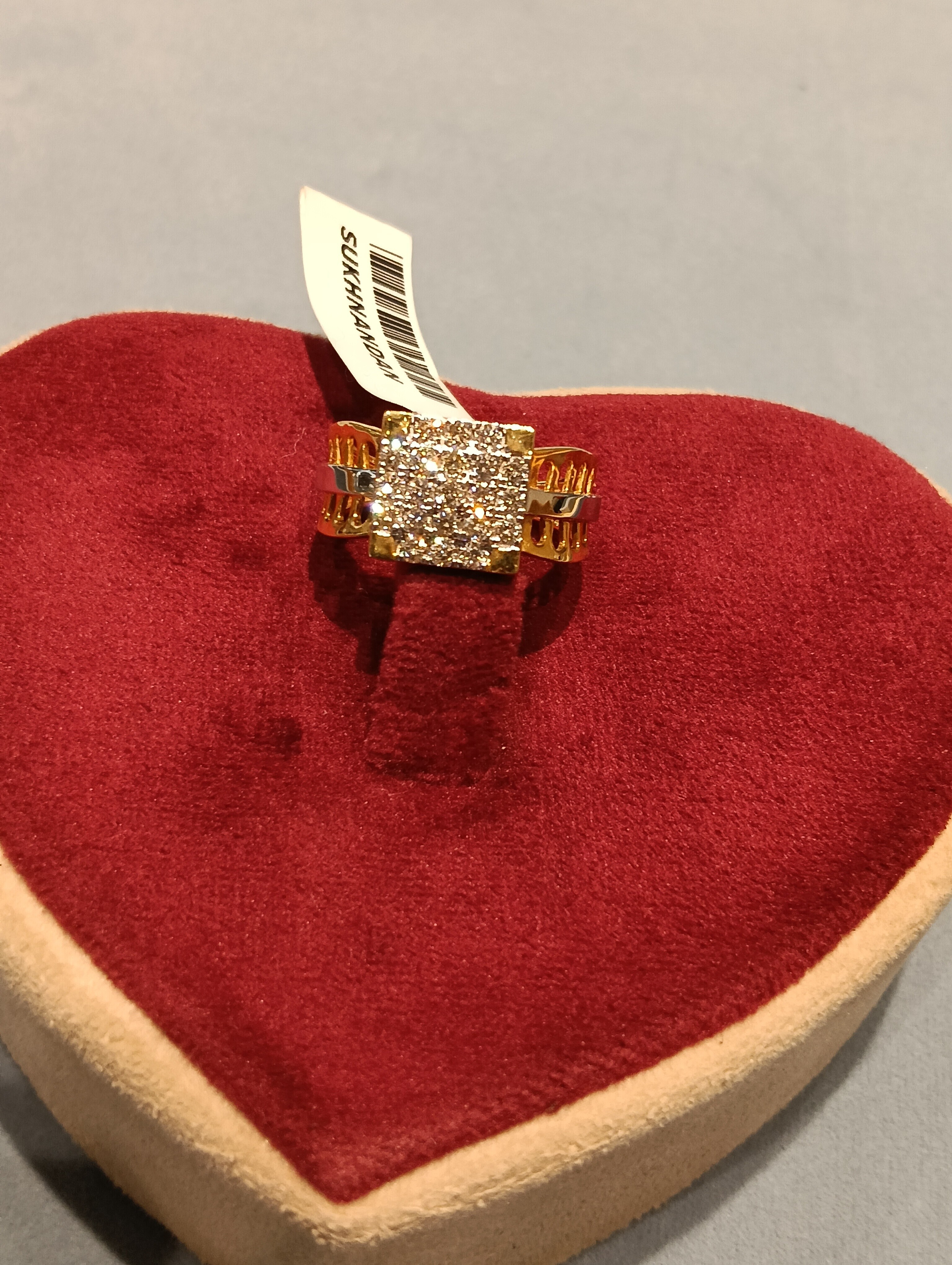 Diamond Gents rings