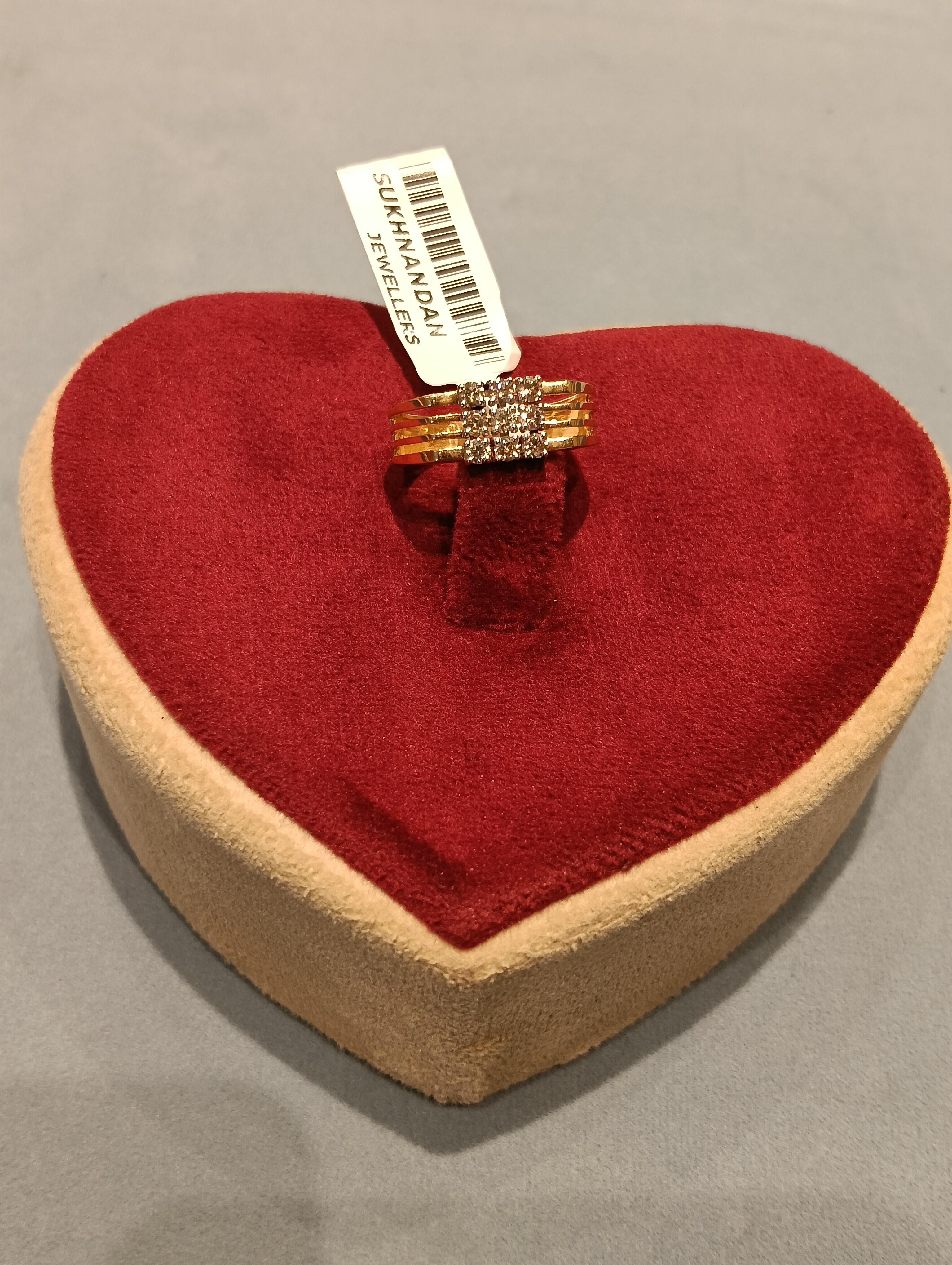 Diamond Gents rings