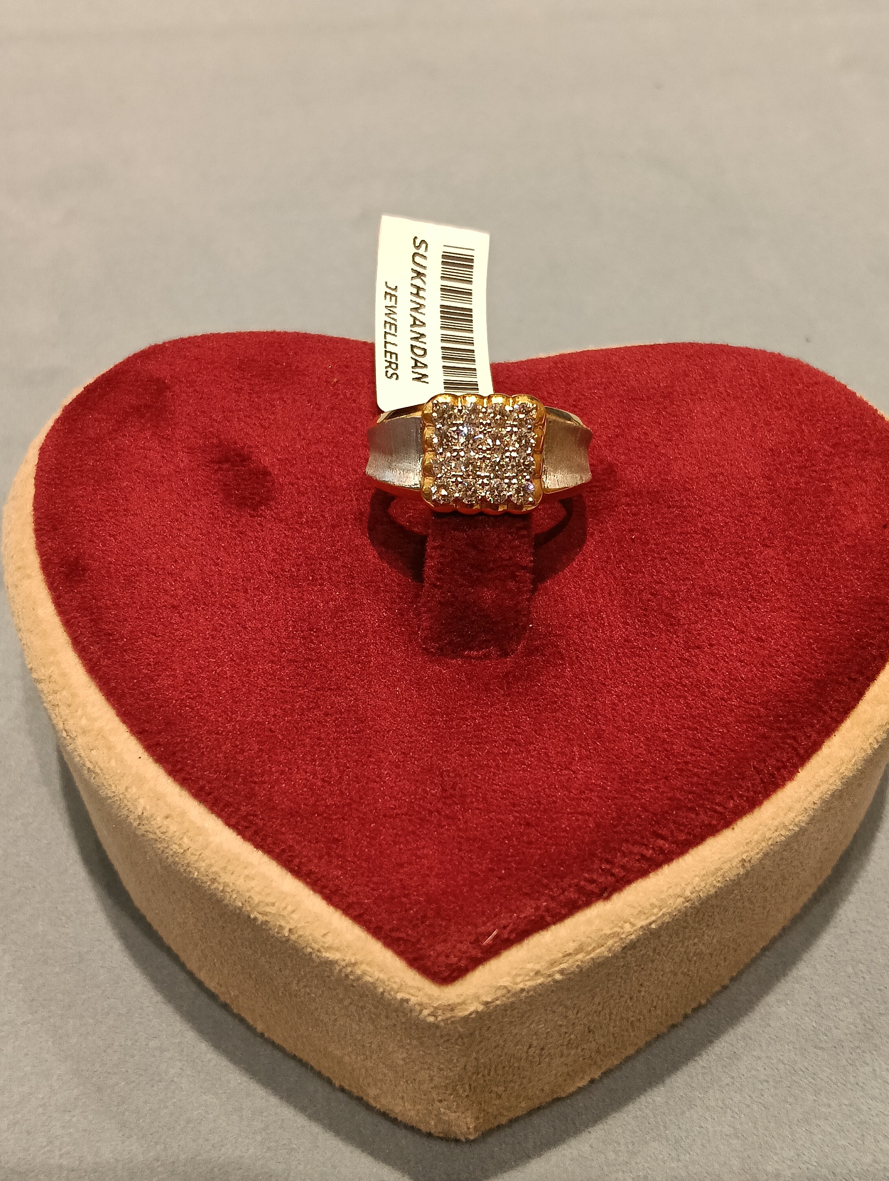 Diamond Gents rings