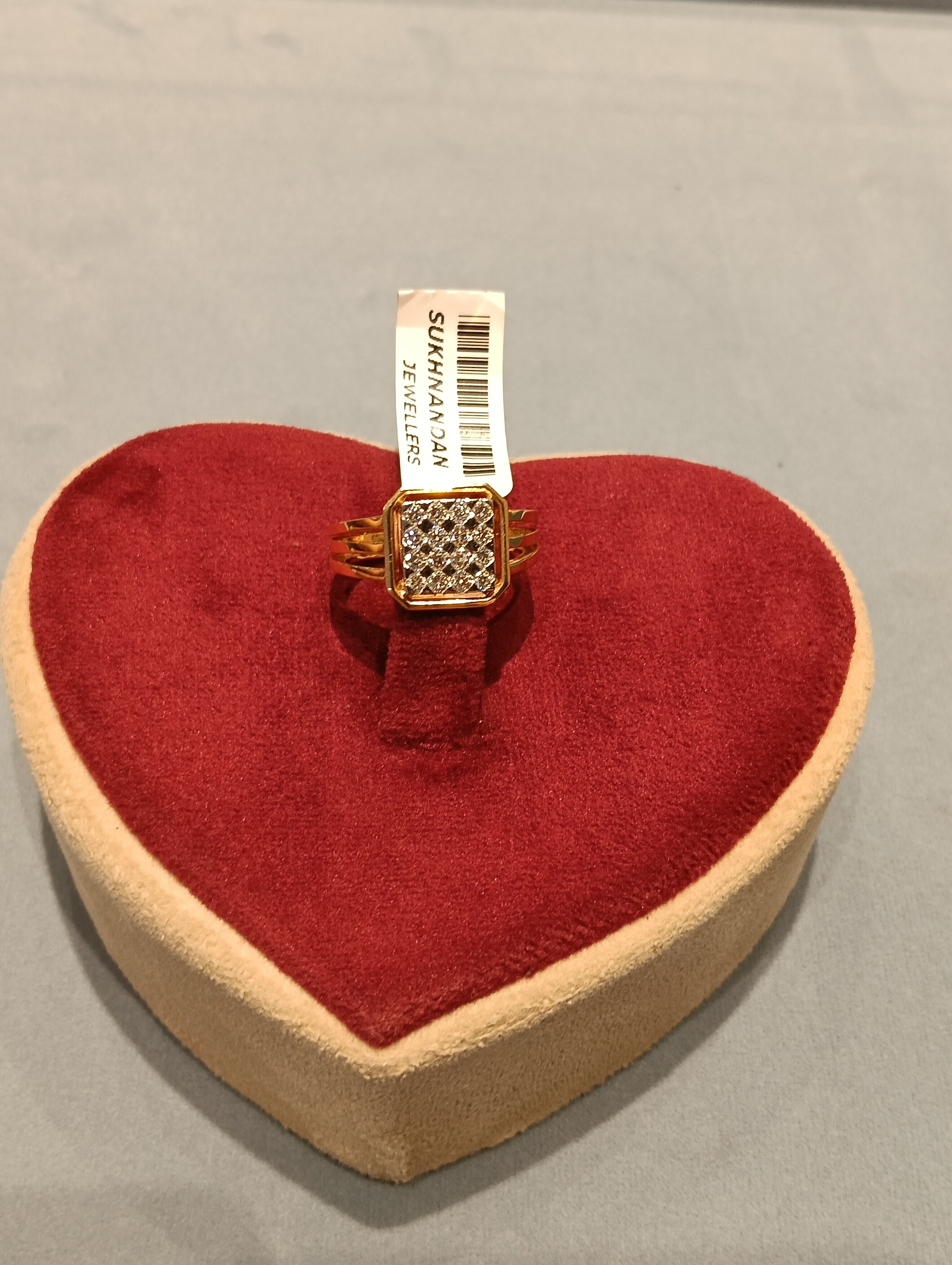 Diamond Gents rings