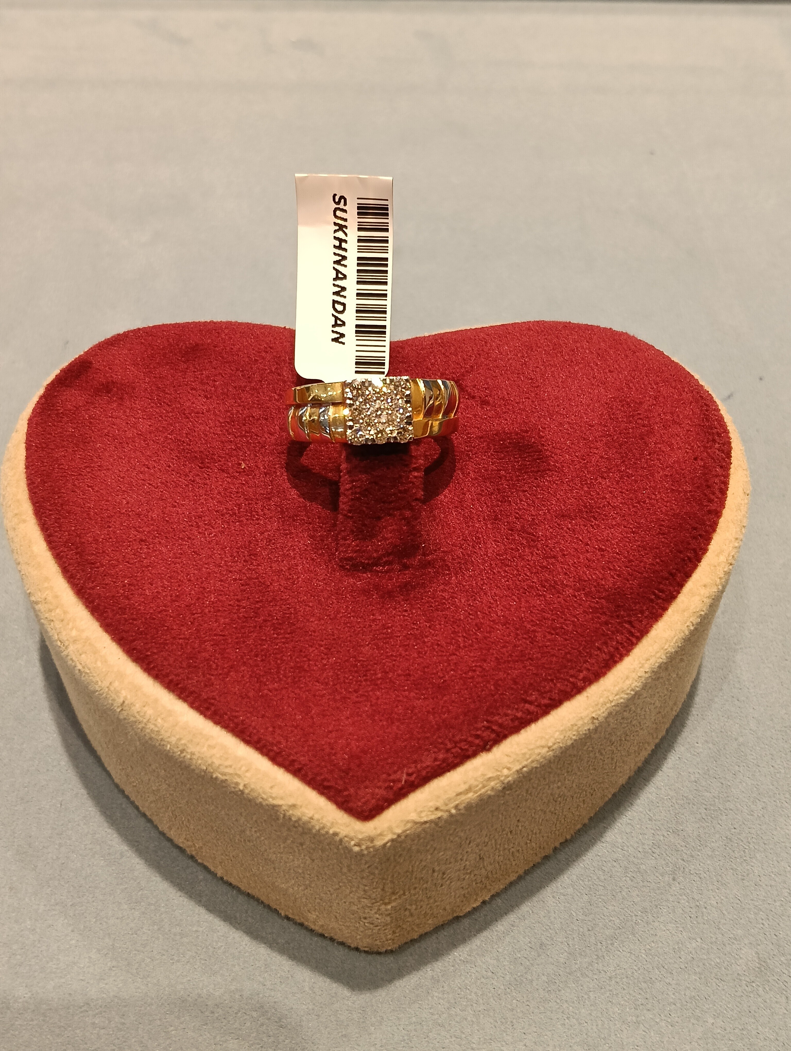 Diamond Gents rings