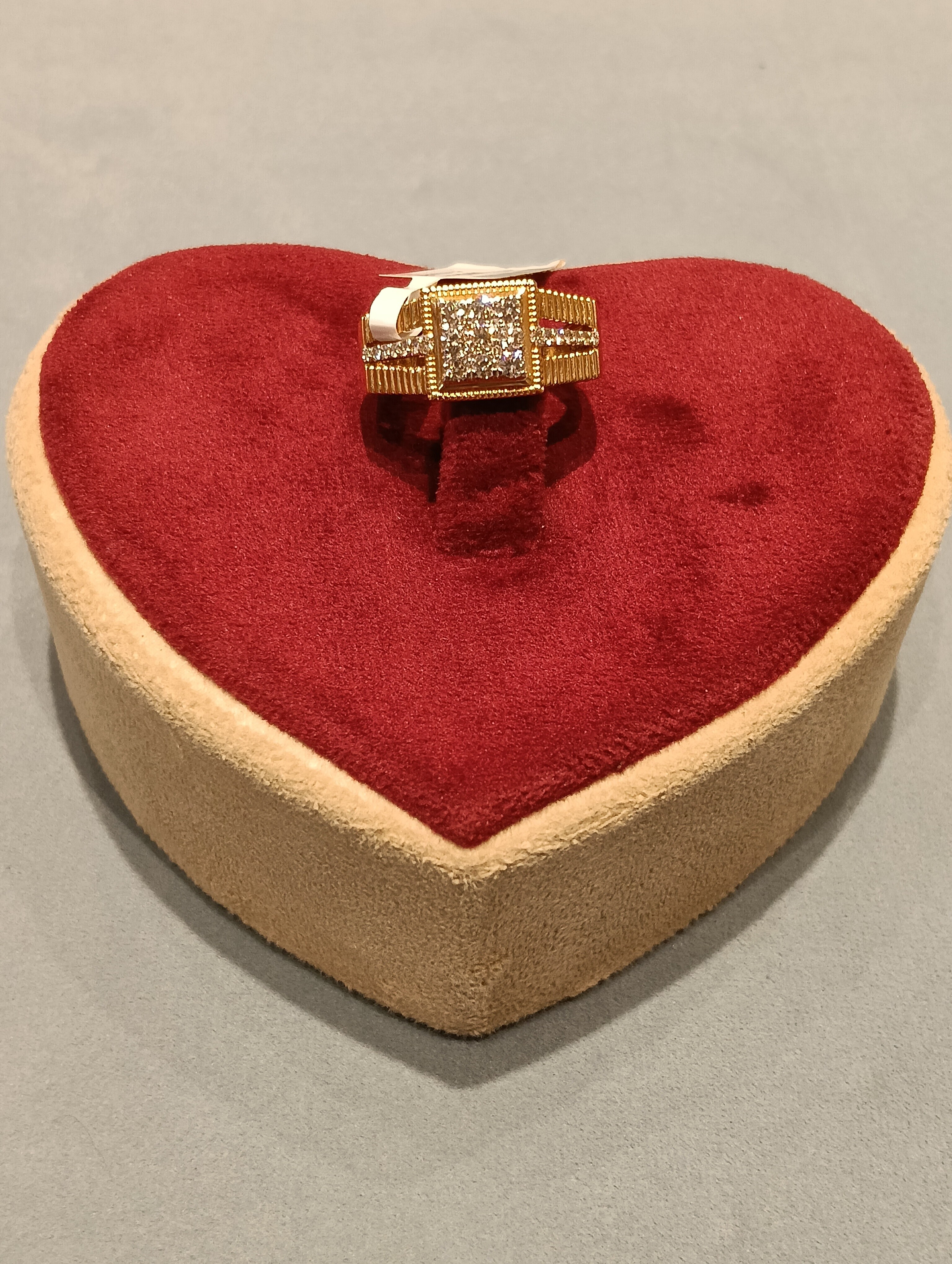 Diamond Gents rings