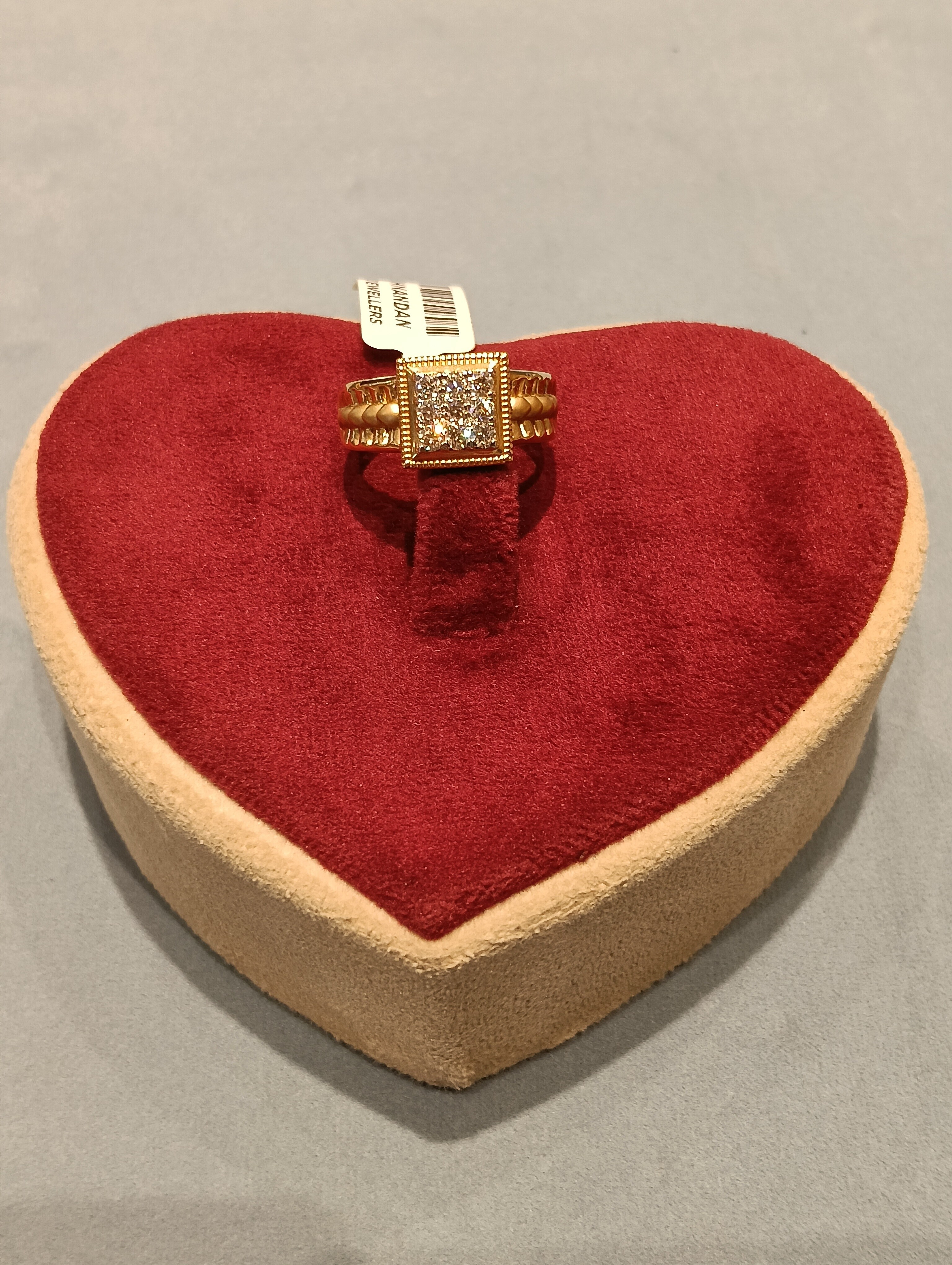 Diamond Gents rings