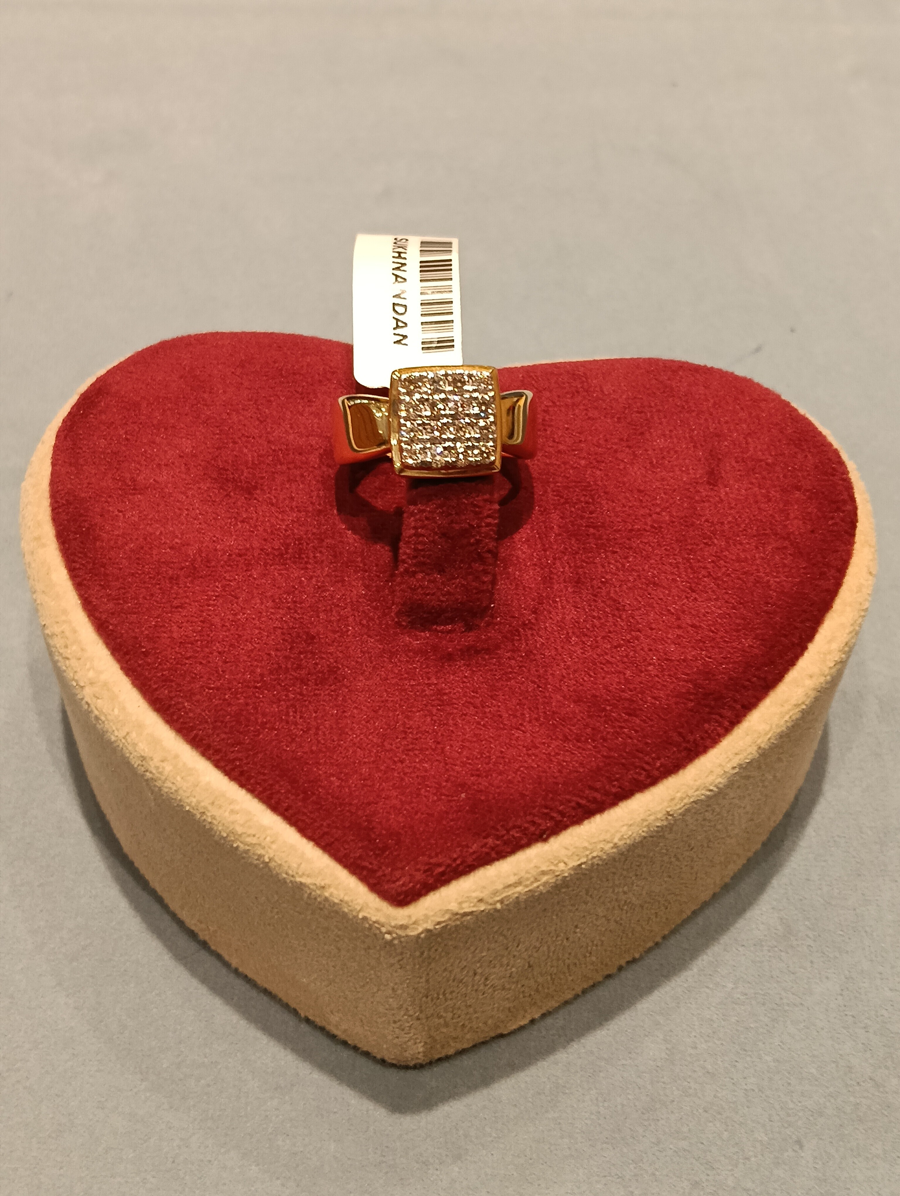 Diamond Gents rings