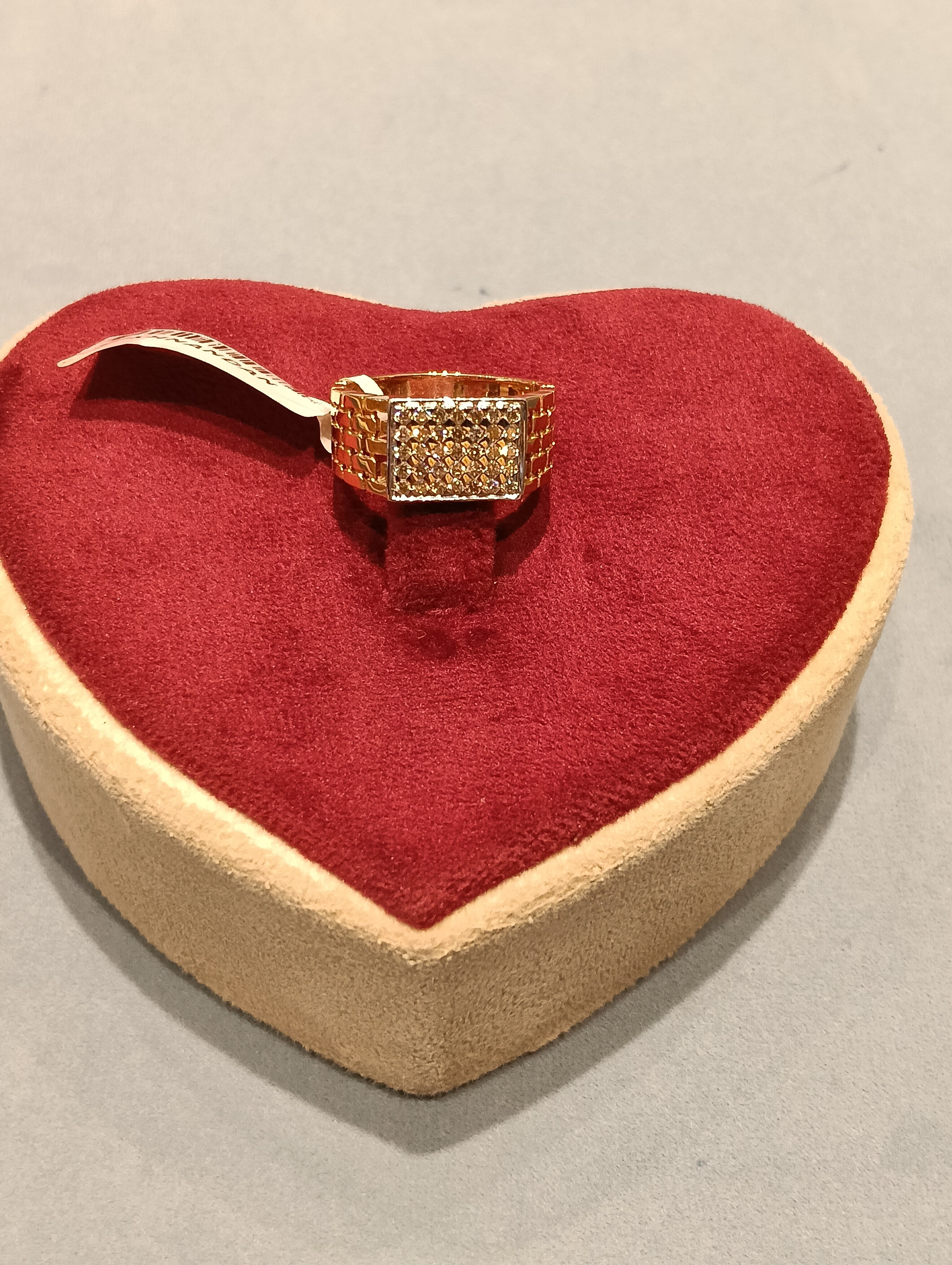 Diamond Gents rings
